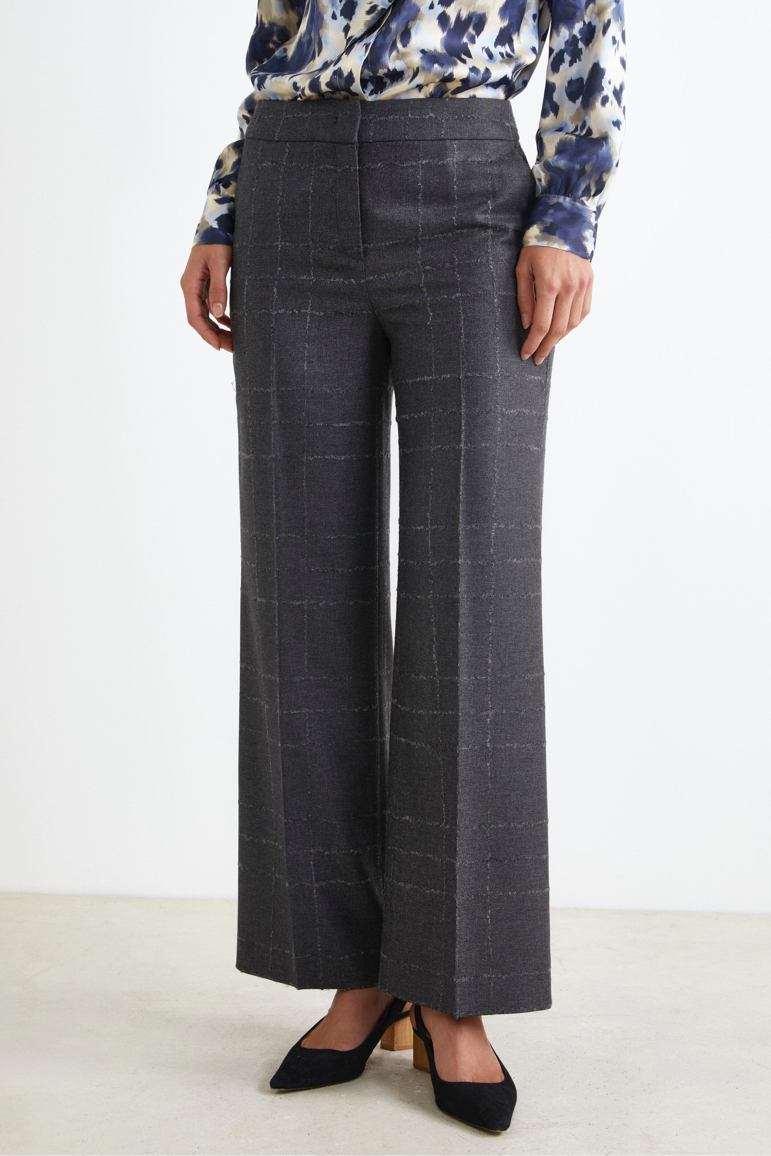 Soft Check Pants in Wool Blend - Charcoal grey check