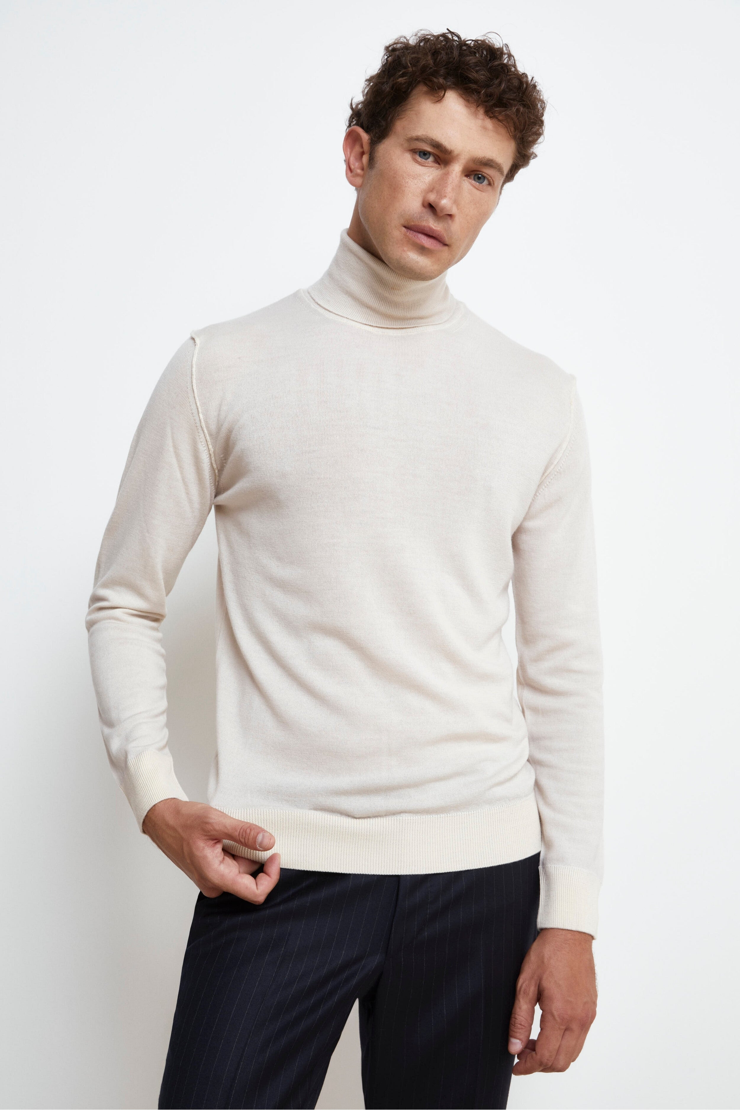 Herren Rollkragenpullover aus Merinowolle - Butter weiß