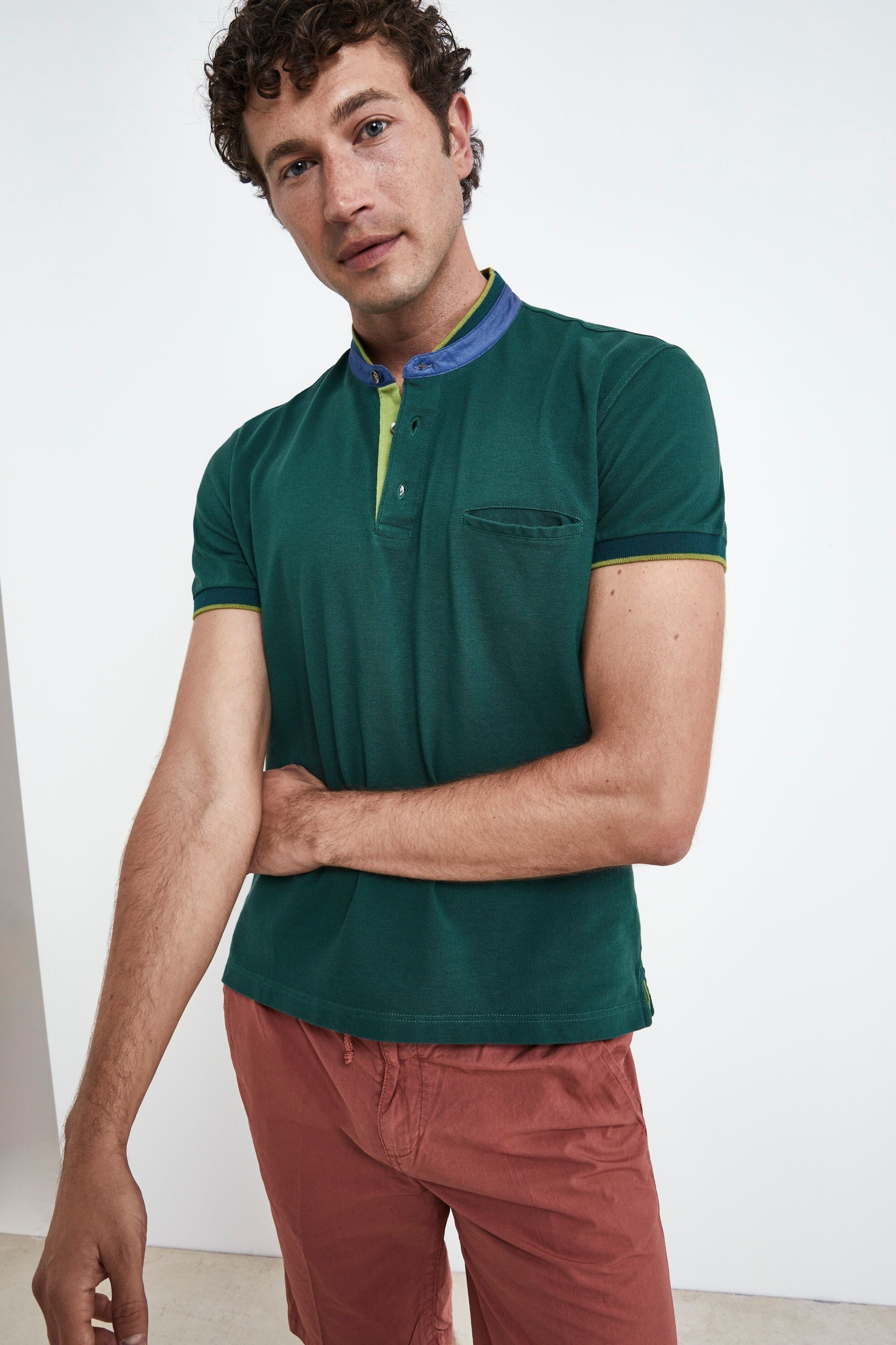 Poloshirt mit Tasche - Dunkelgrün