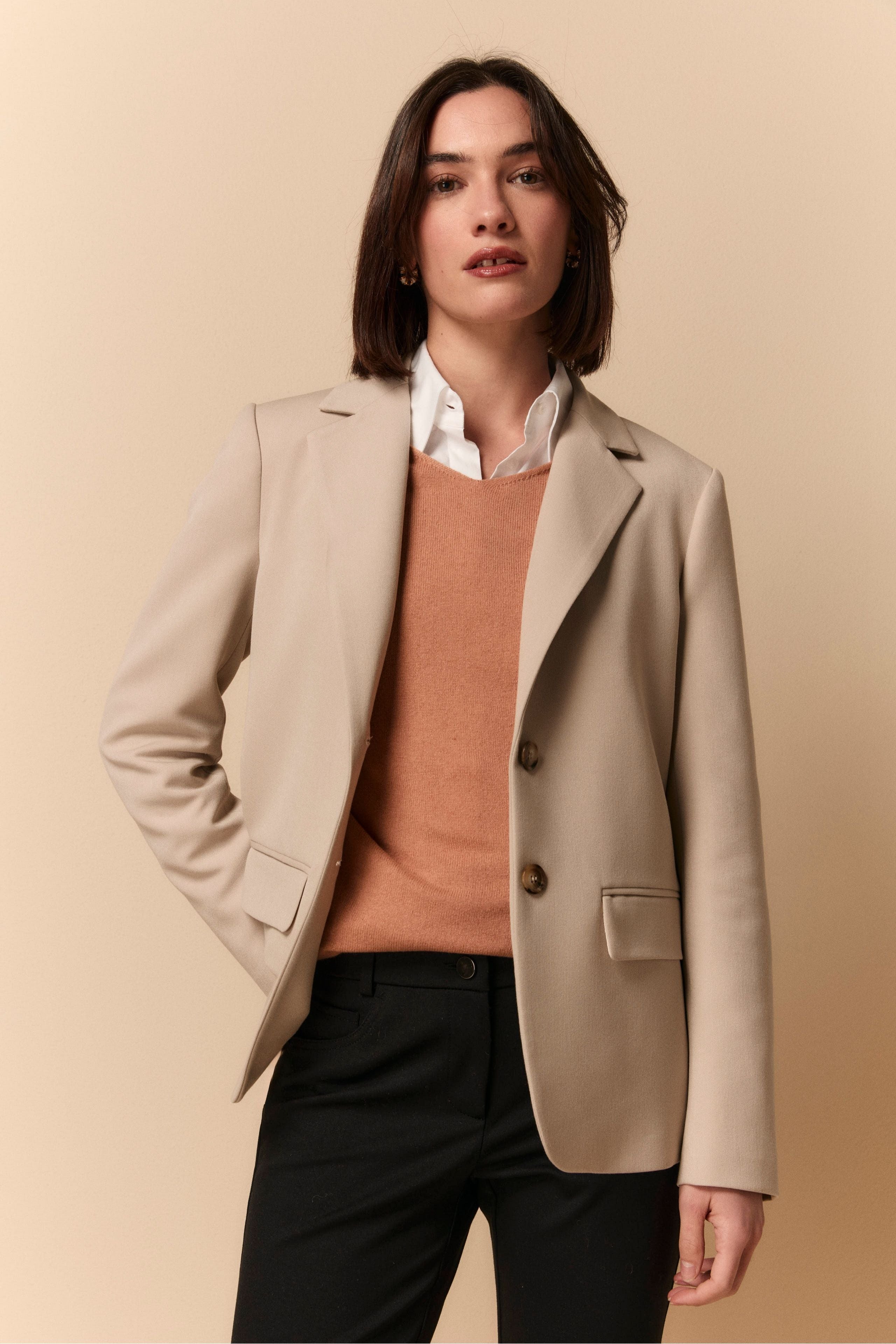 Elegant Regular Fit Blazer - BEIGE