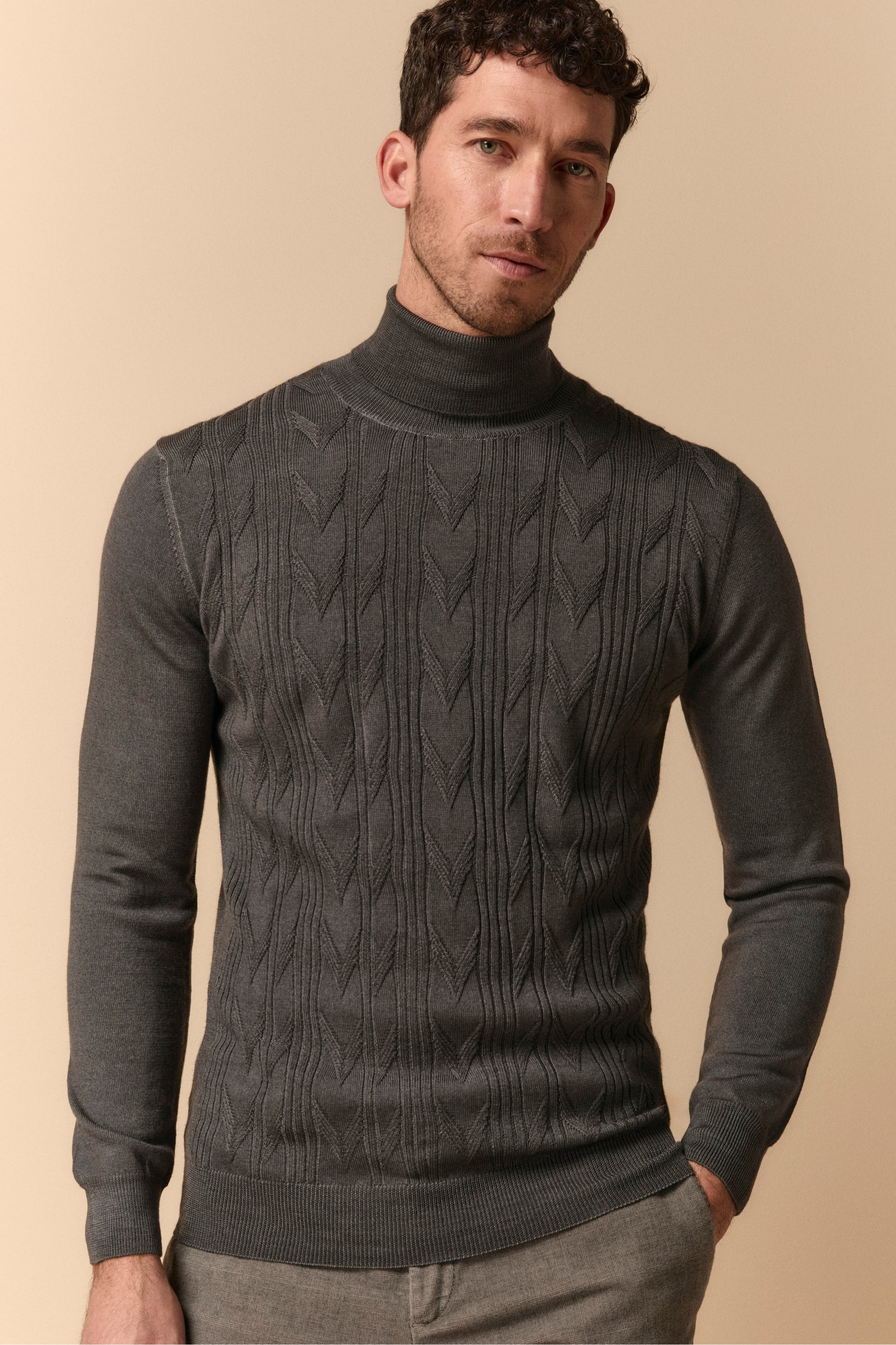 Knitted Turtleneck in Merino Wool - Smokey grey