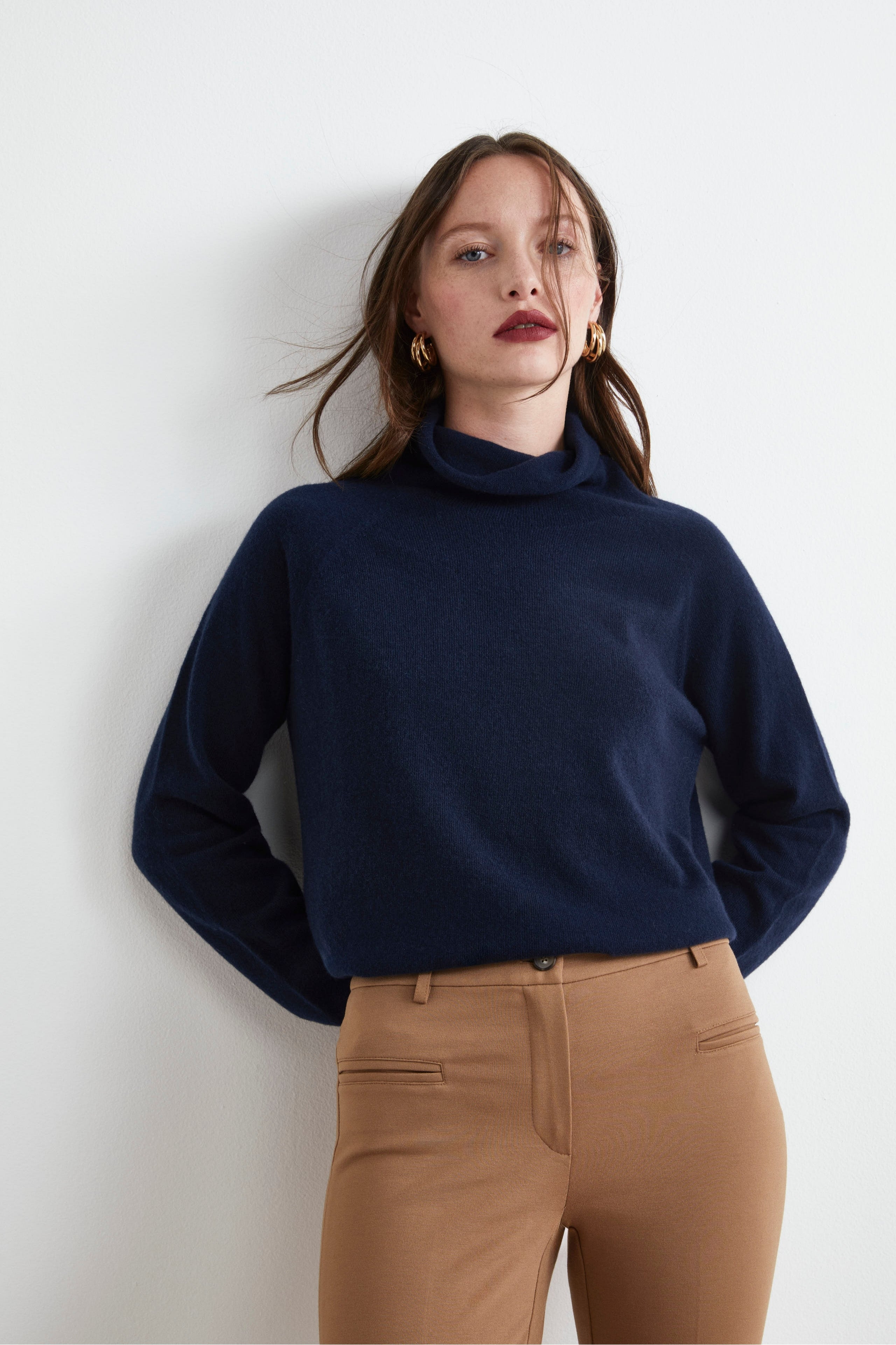 Soft Collar Cashmere Wool Sweater - BLUE