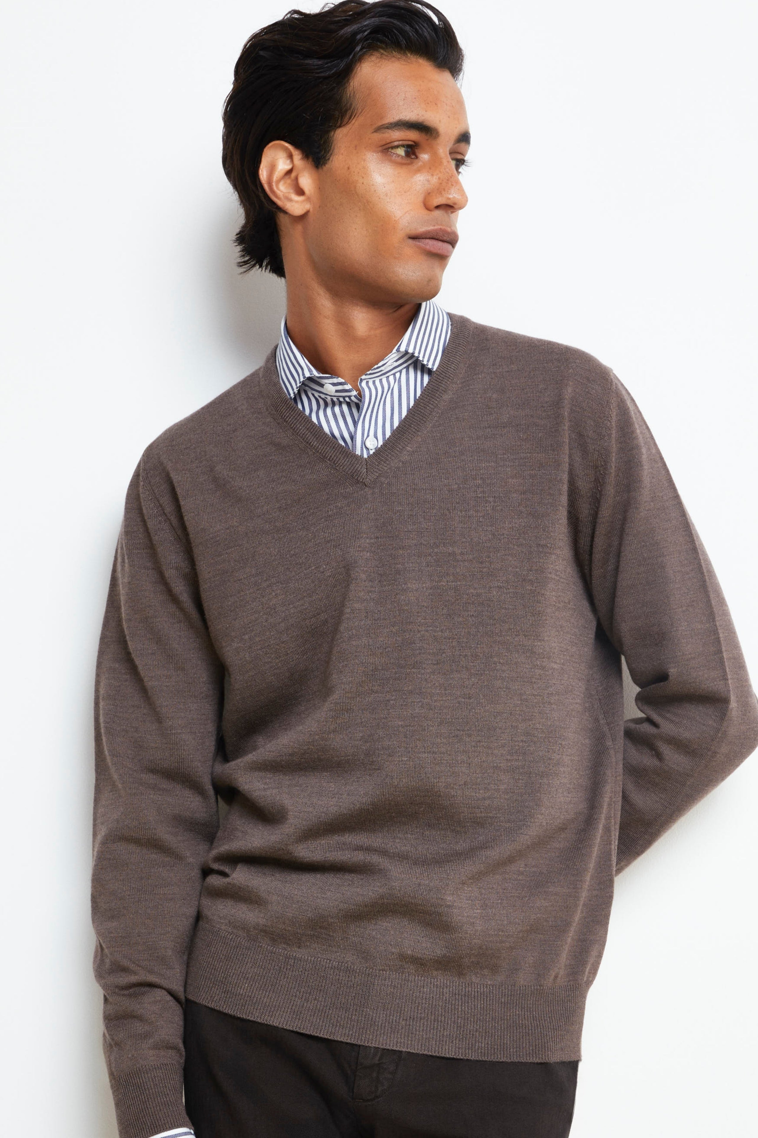 V-Neck Merino Wool Sweater - gray