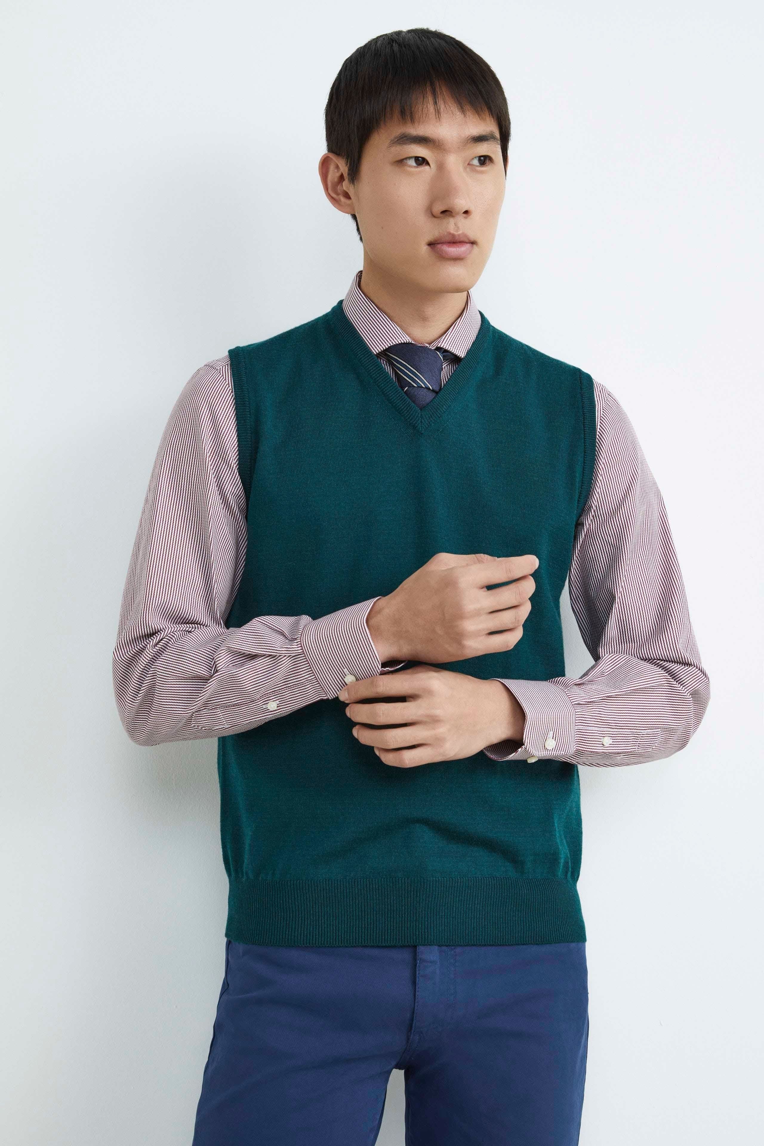 Wool V-neck waistcoat - Dark green