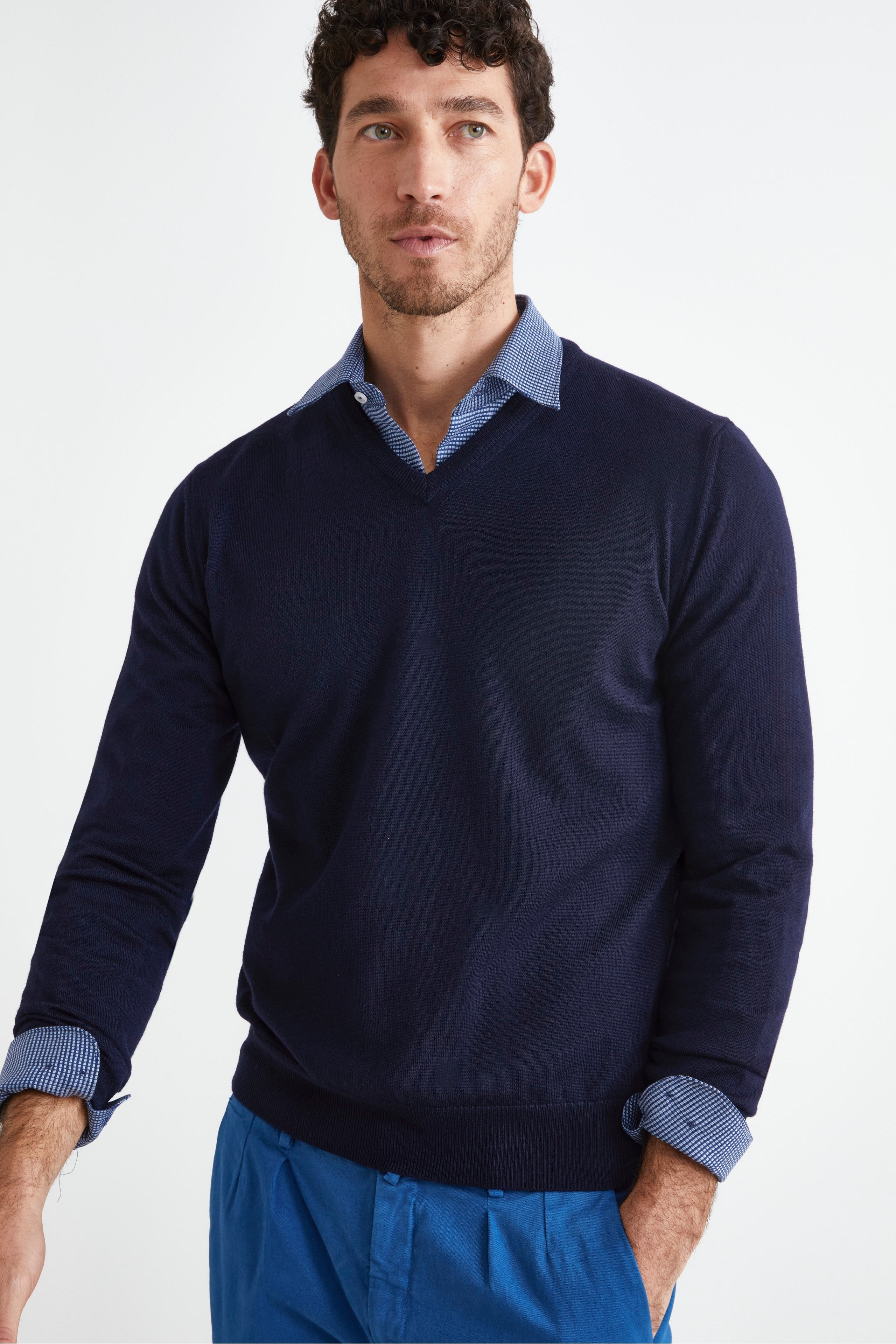 V-Ausschnitt Pullover aus Merinowolle - BLAU