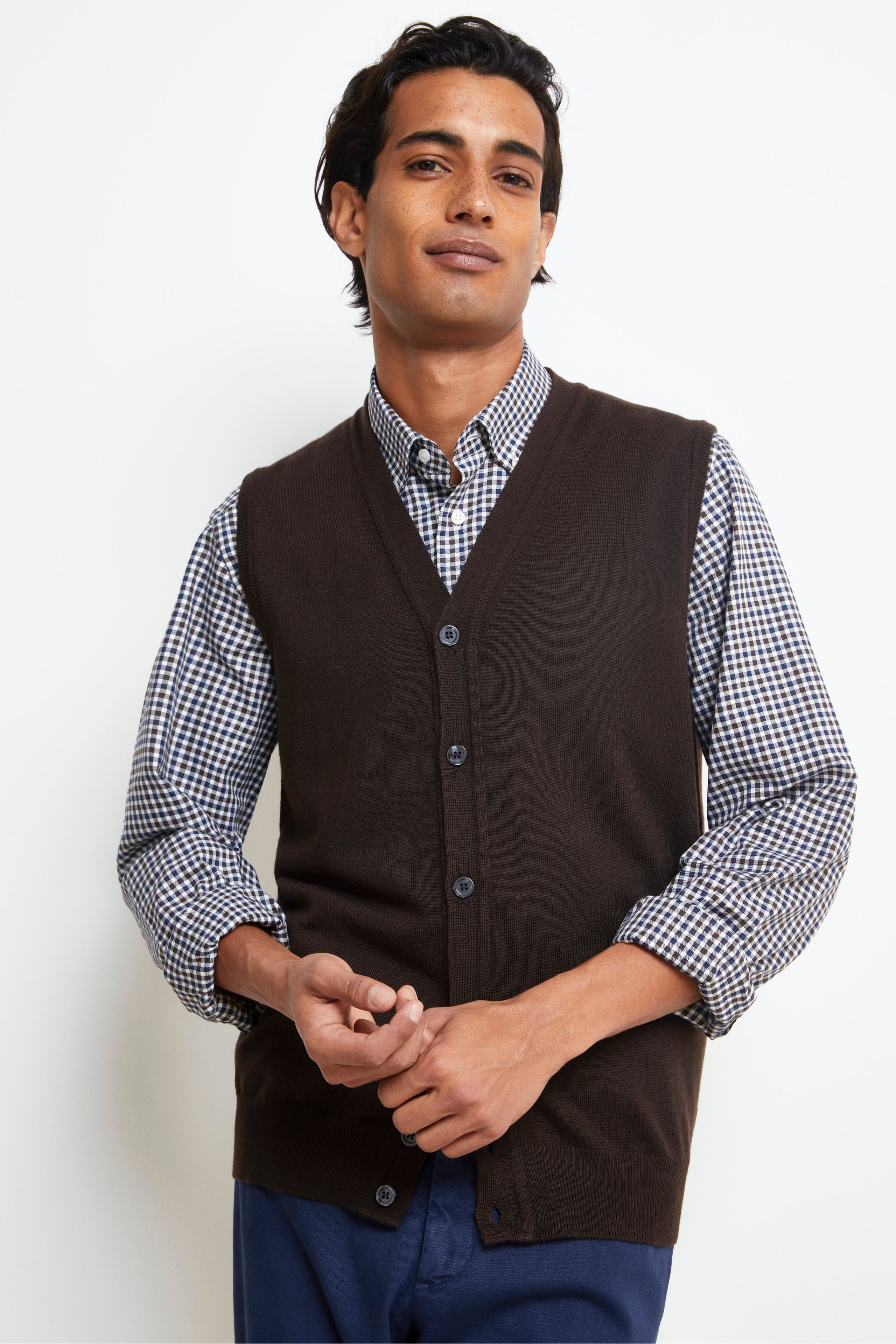 Buttoned Merino Wool Vest - BROWN