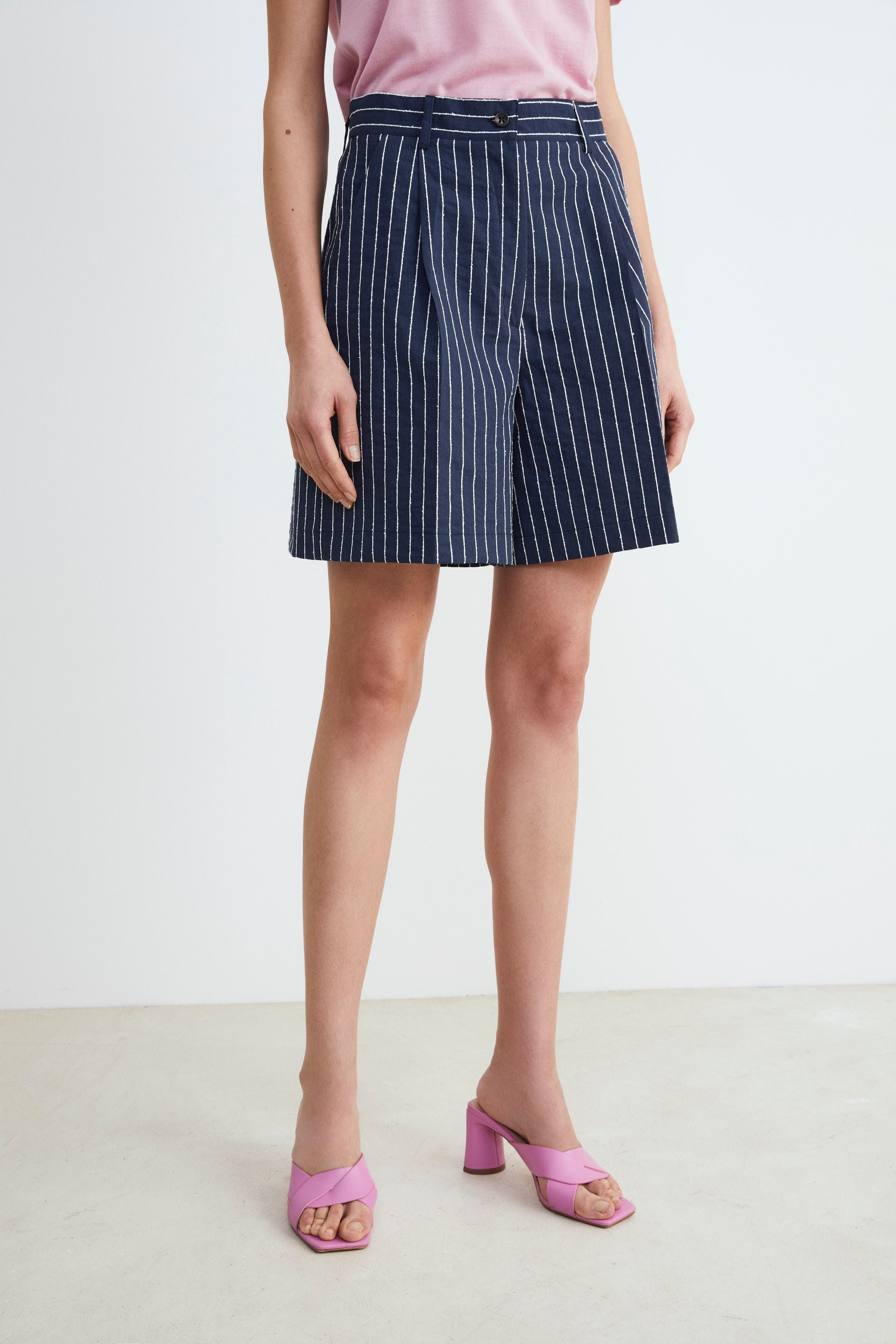 Women’s striped shorts -BLUE/BEIGE STRIPED