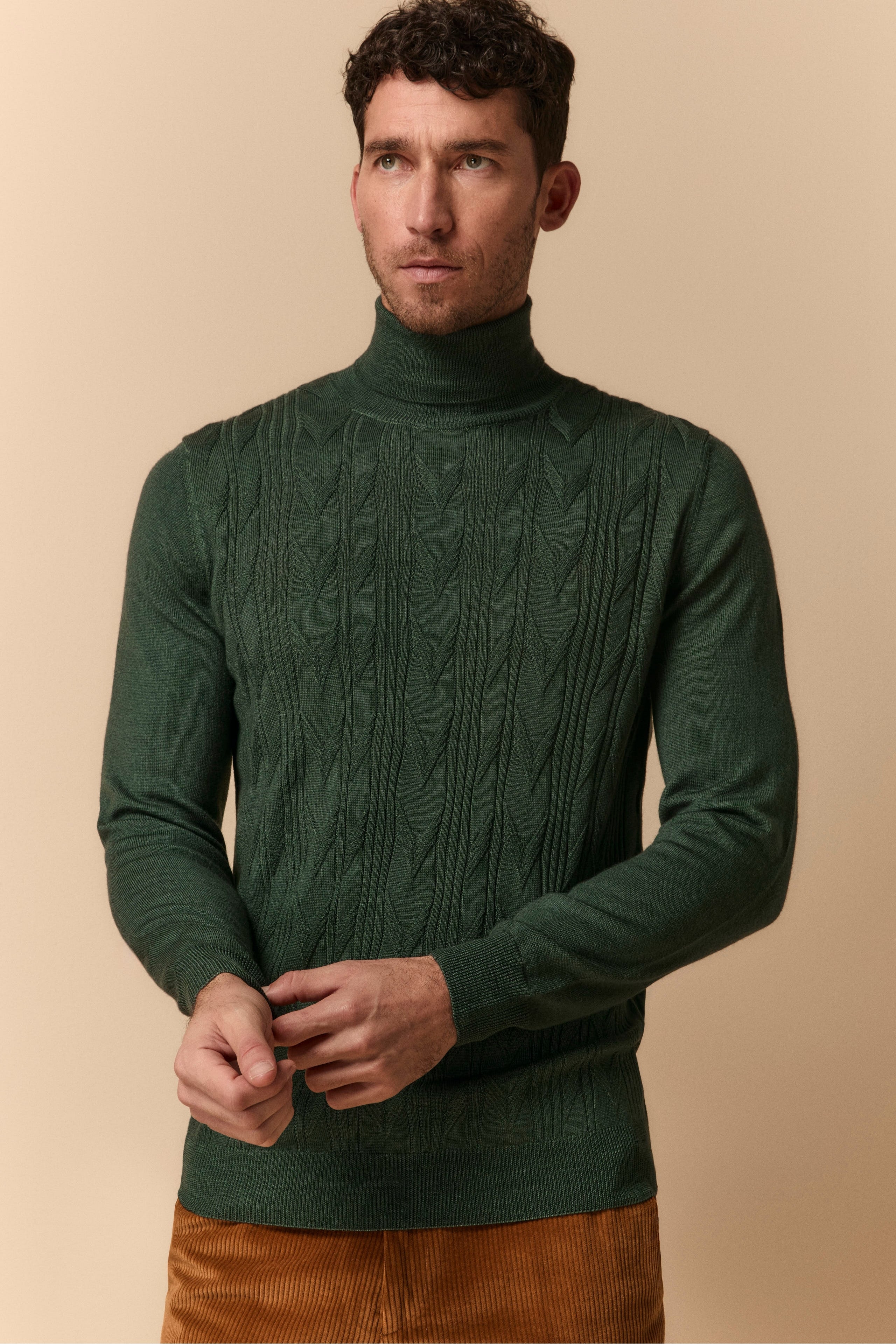 Knitted Turtleneck in Merino Wool - Military green