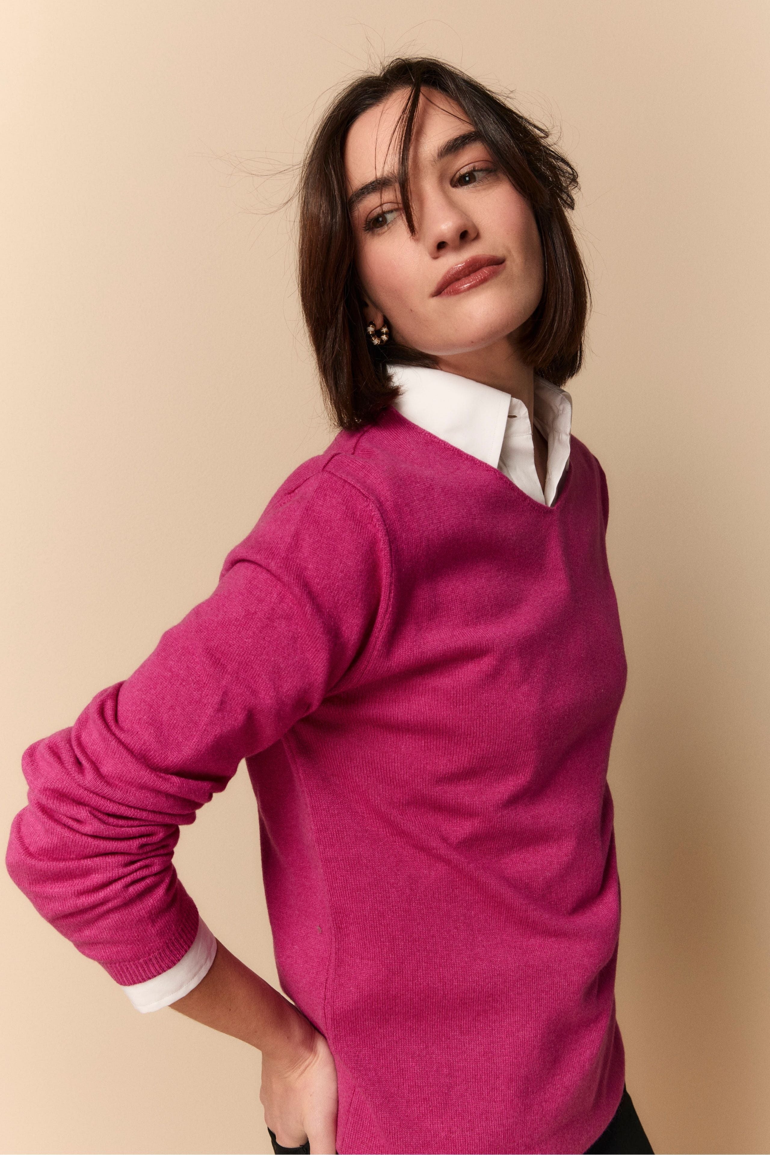 V-Neck Sweater in Silk and Cashmere - AZALEA