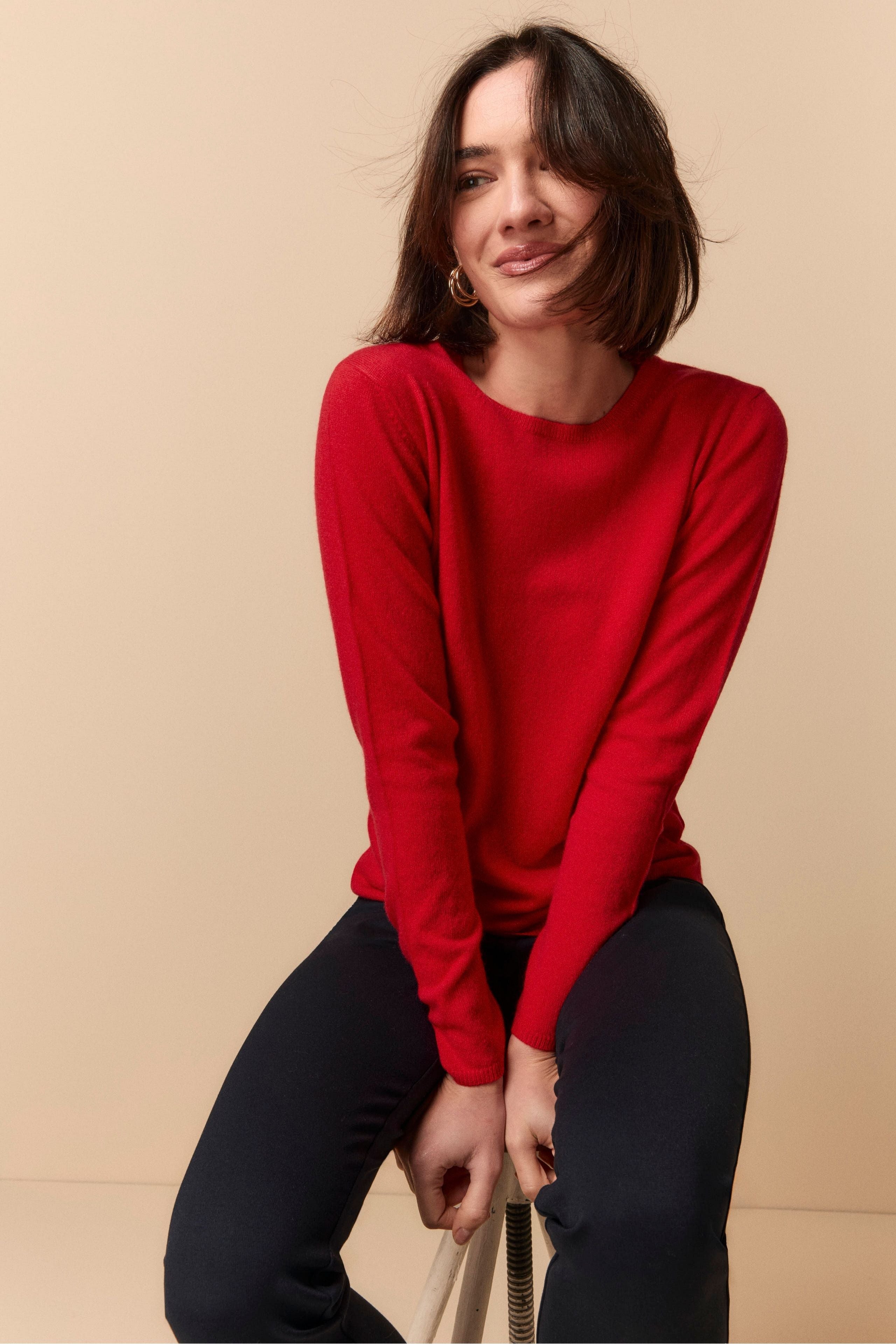 Regular Fit Crew Neck Sweater in Cashmere - Coral pink