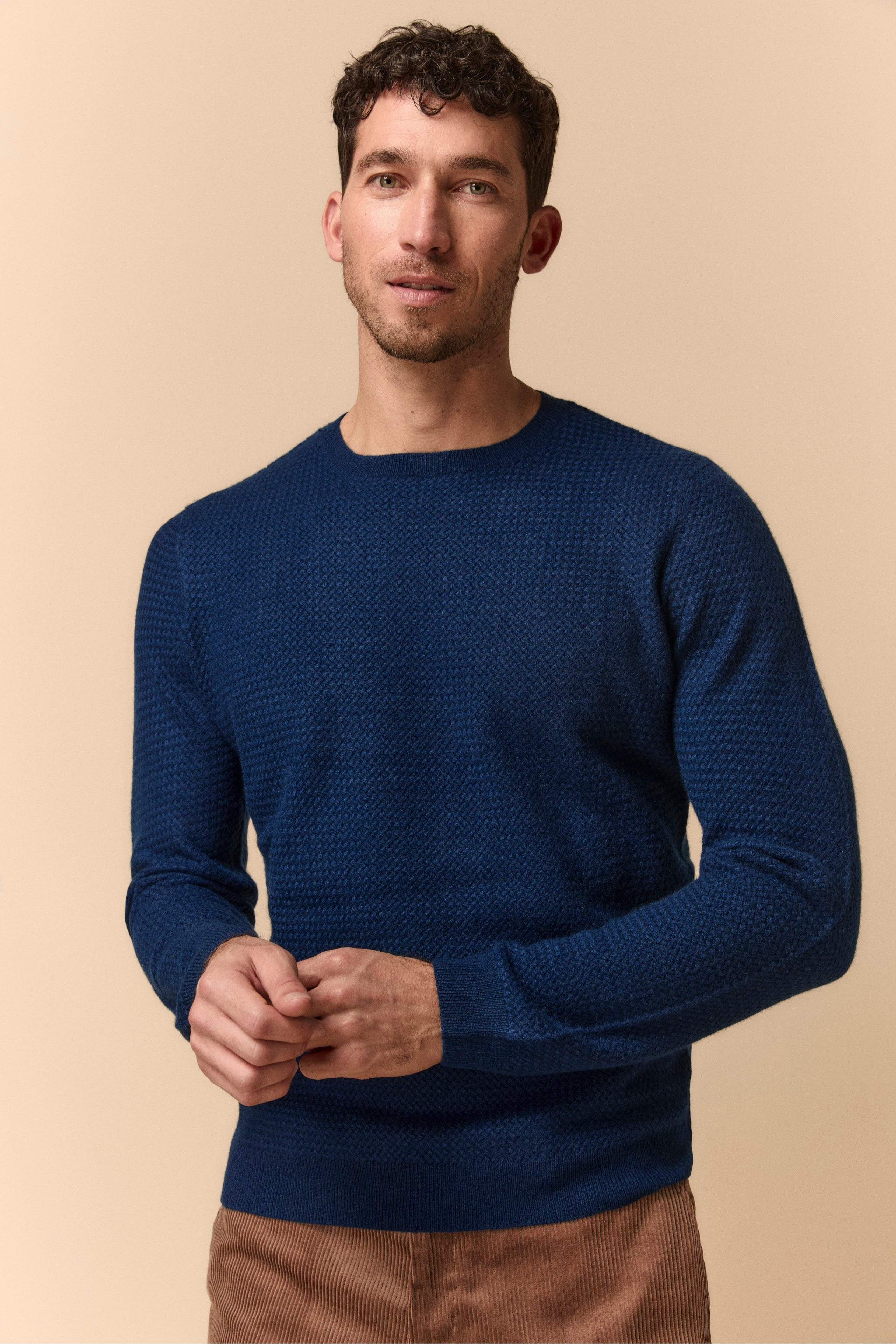 Knitted Crew Neck Sweater in Cashmere - BLUE