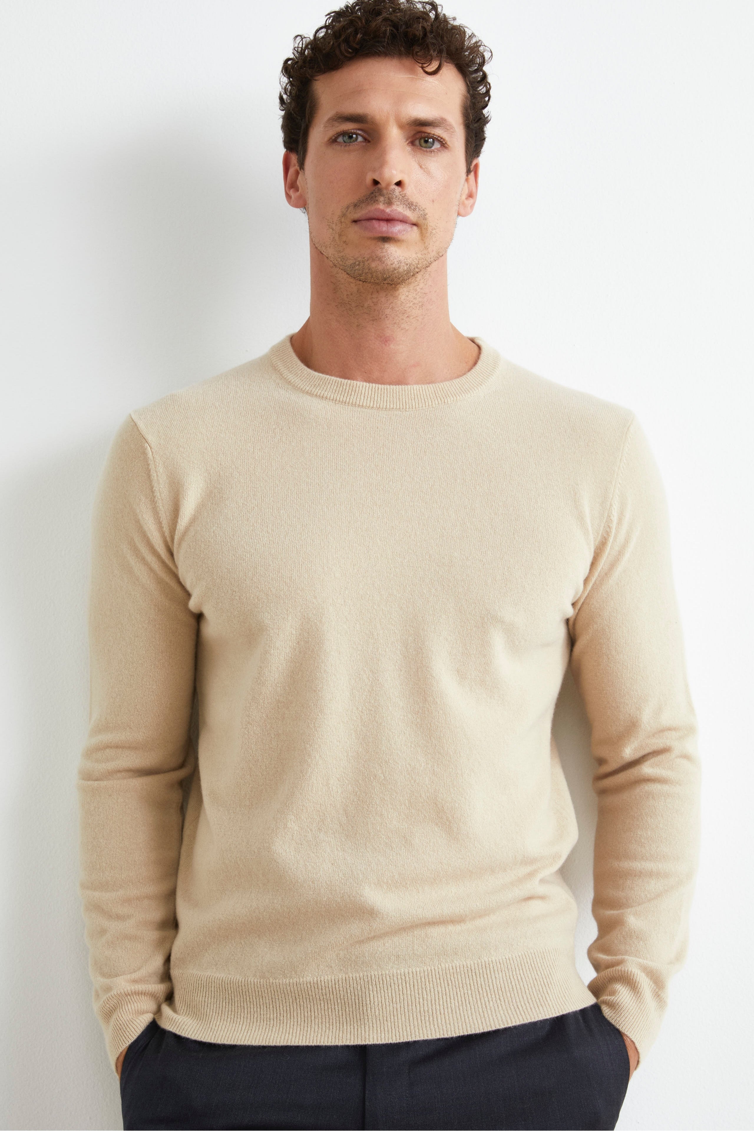 Crew-neck sweater in wool - Sand brown