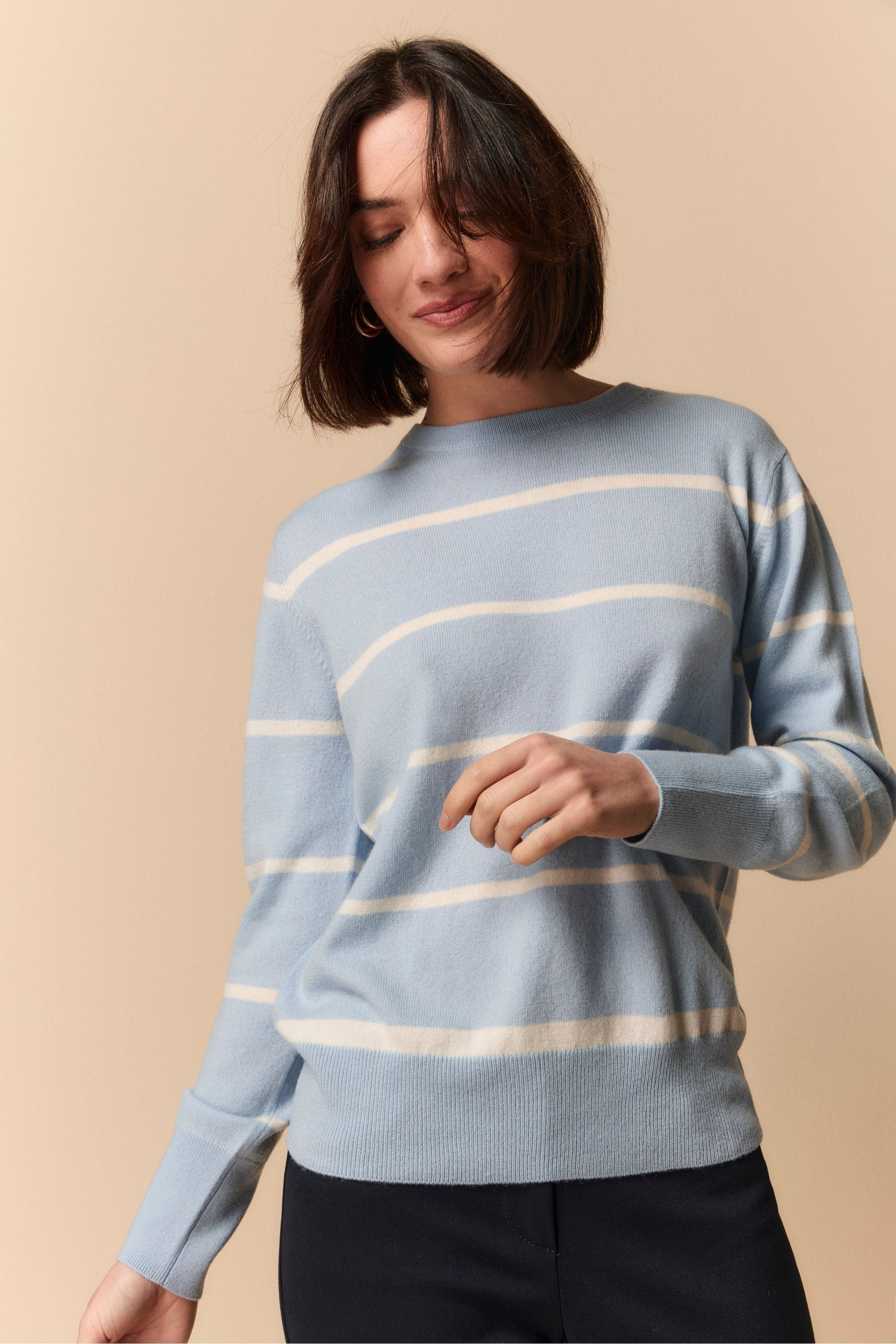 Patterned Crew Neck Sweater in Wool and Cashmere - Light blue stripe