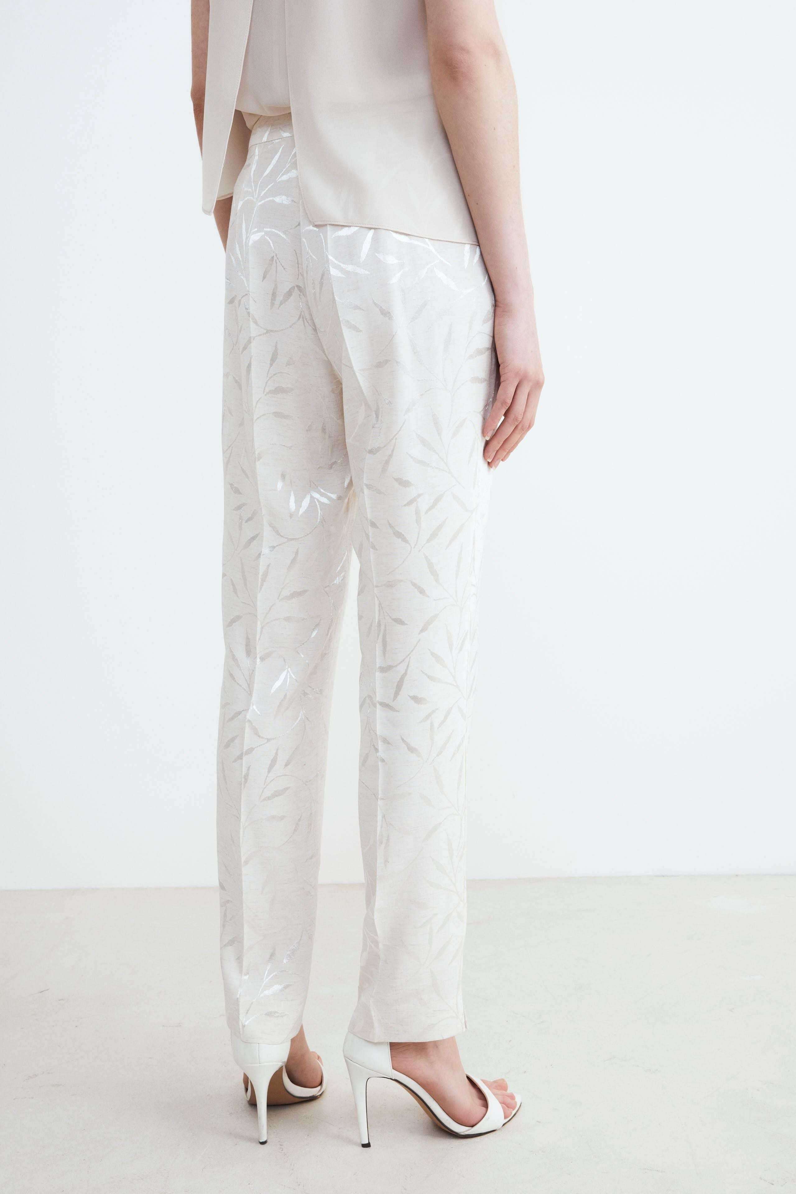 Elegant cigarette pants - ECRU