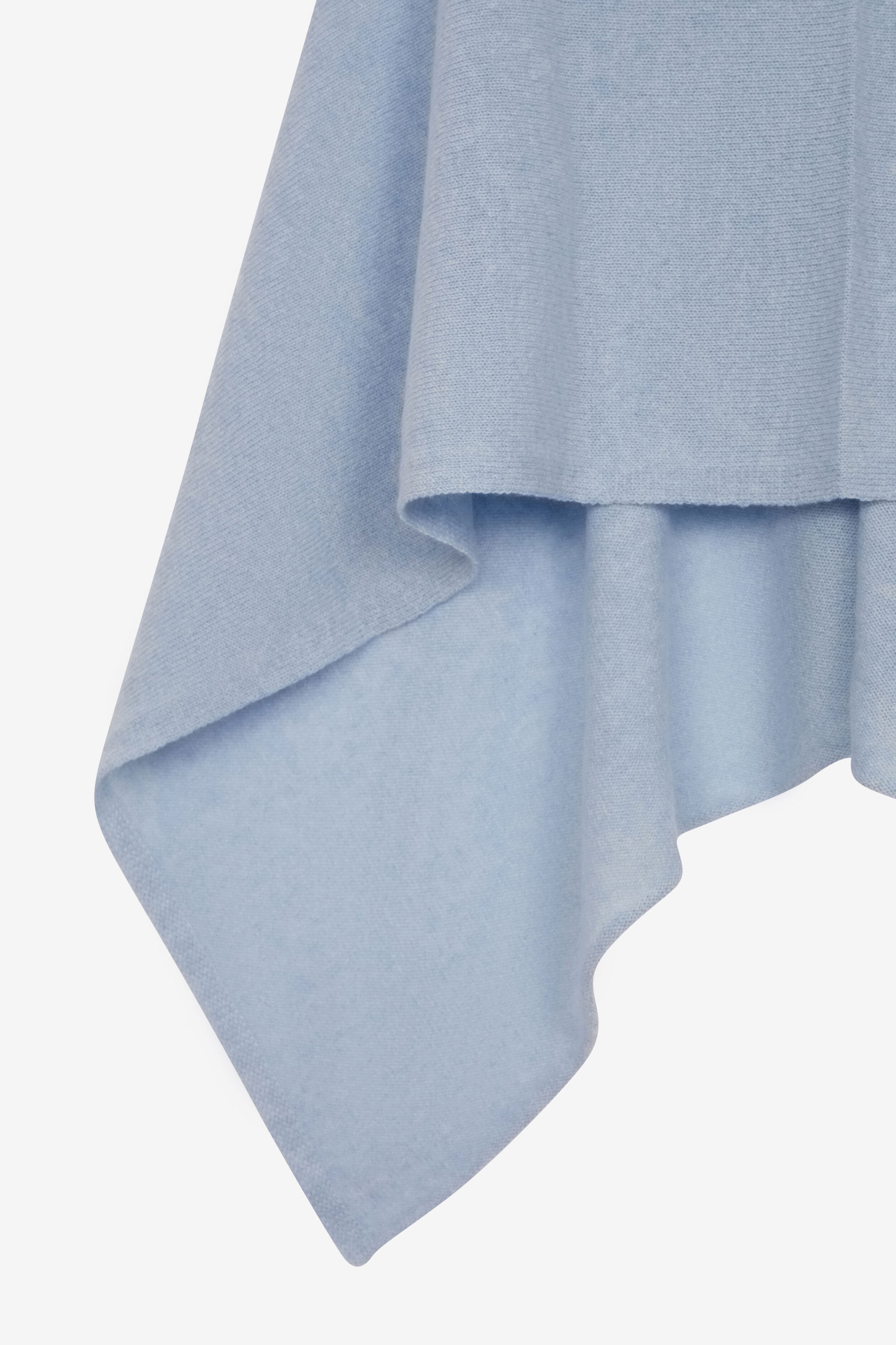 Cashmere cape - Light blue