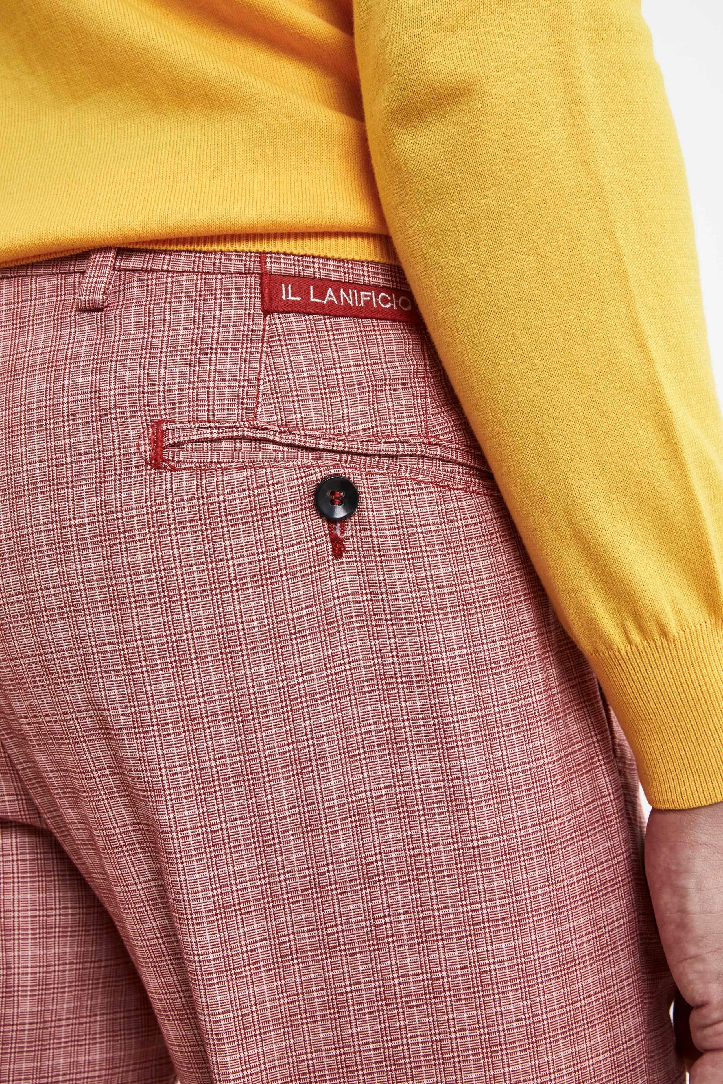 Men’s micro-patterned trousers - Red check