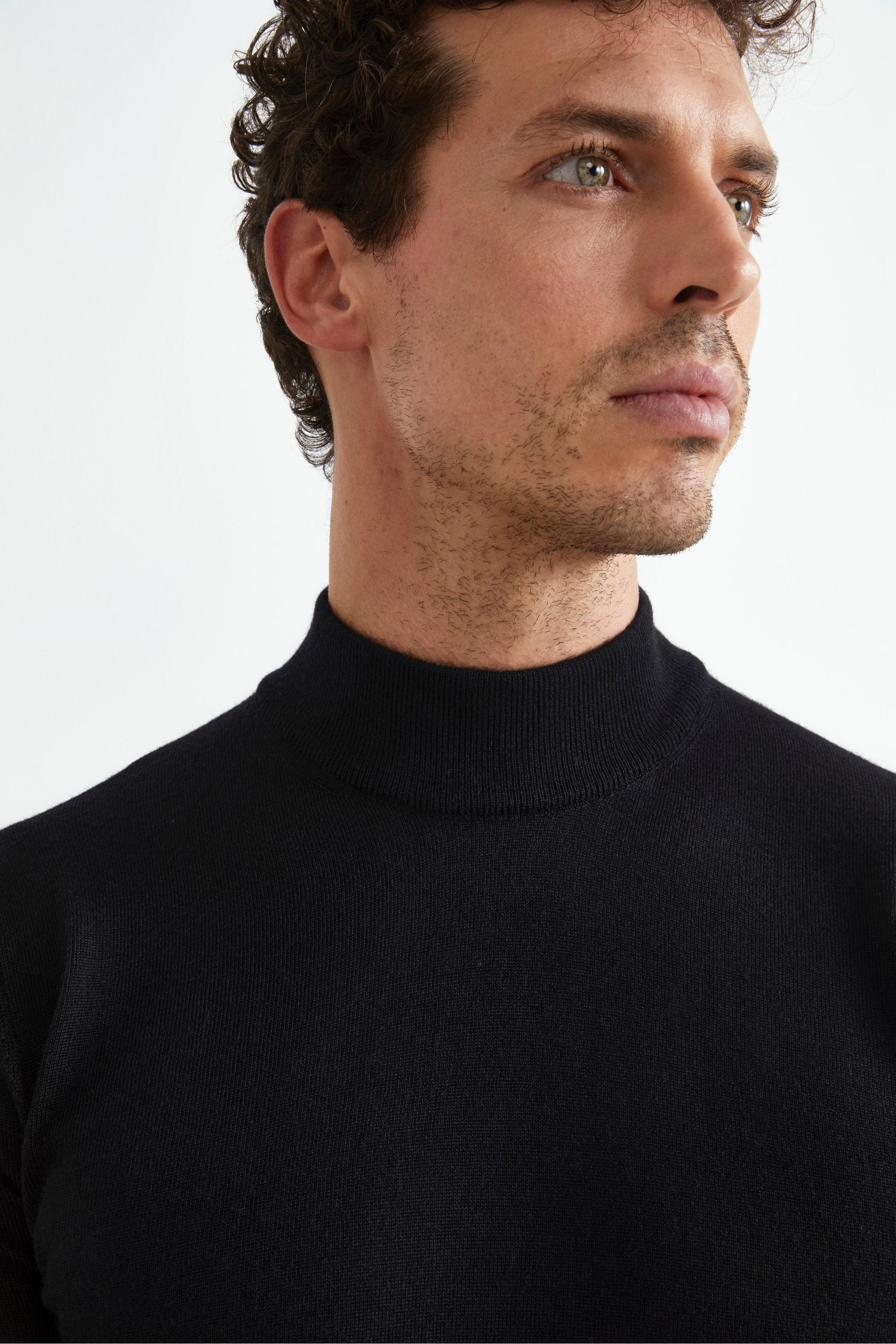 Turtleneck in Merino Wool - BLACK