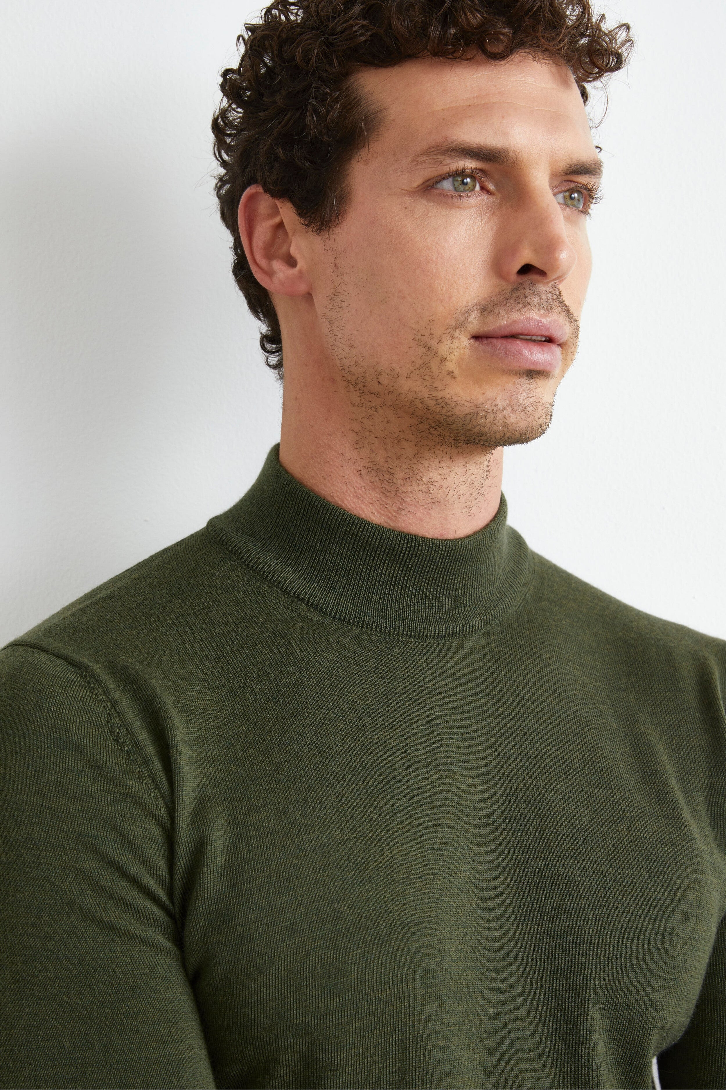 Turtleneck in Merino Wool - Military green