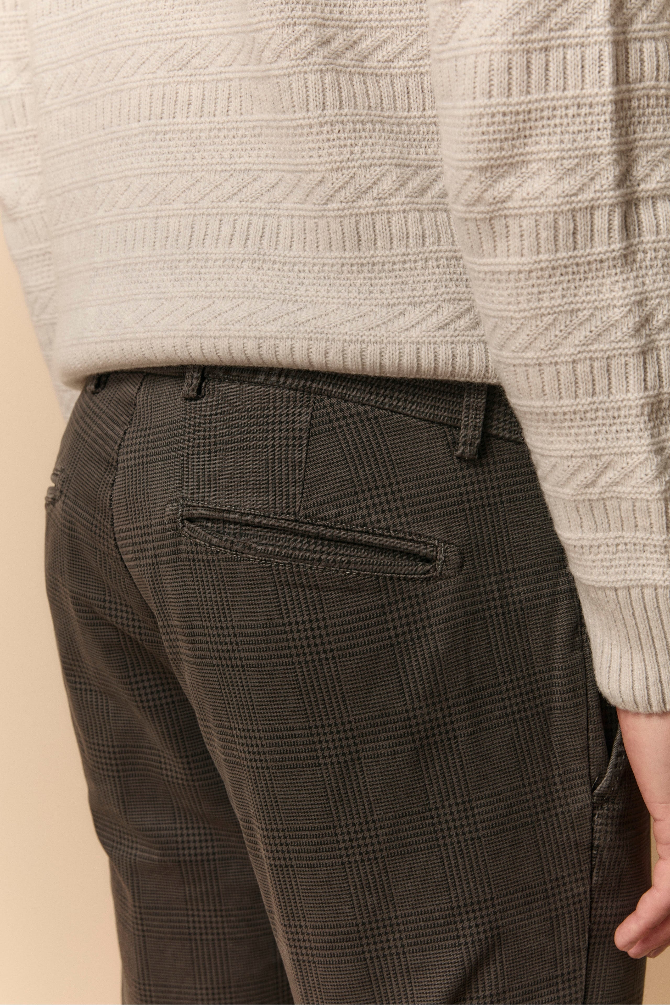 Patterned Slim Fit Trousers in Gabardine - ANTHRACITE CHECK