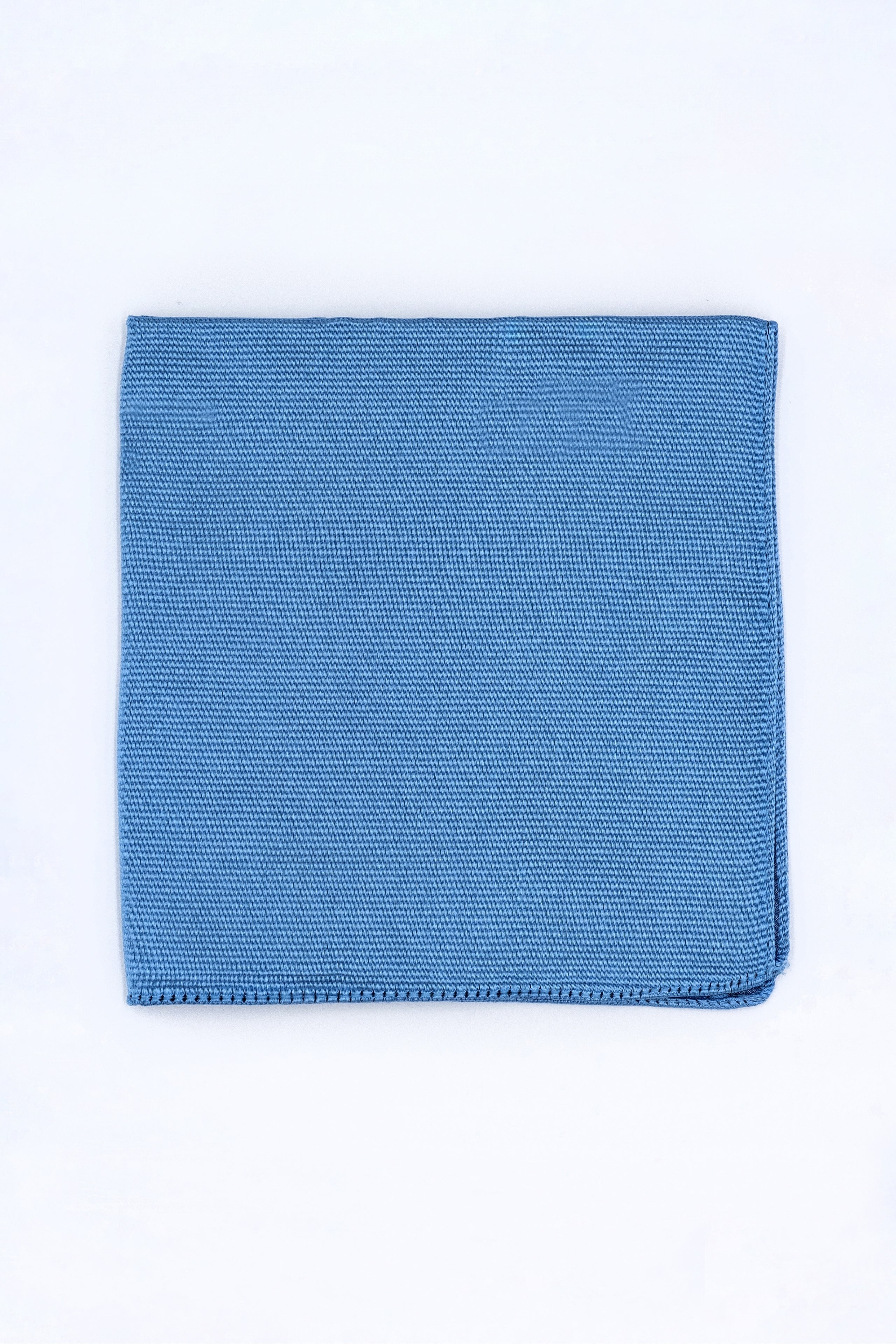 Pochette élégante en soie - Bleu Clair