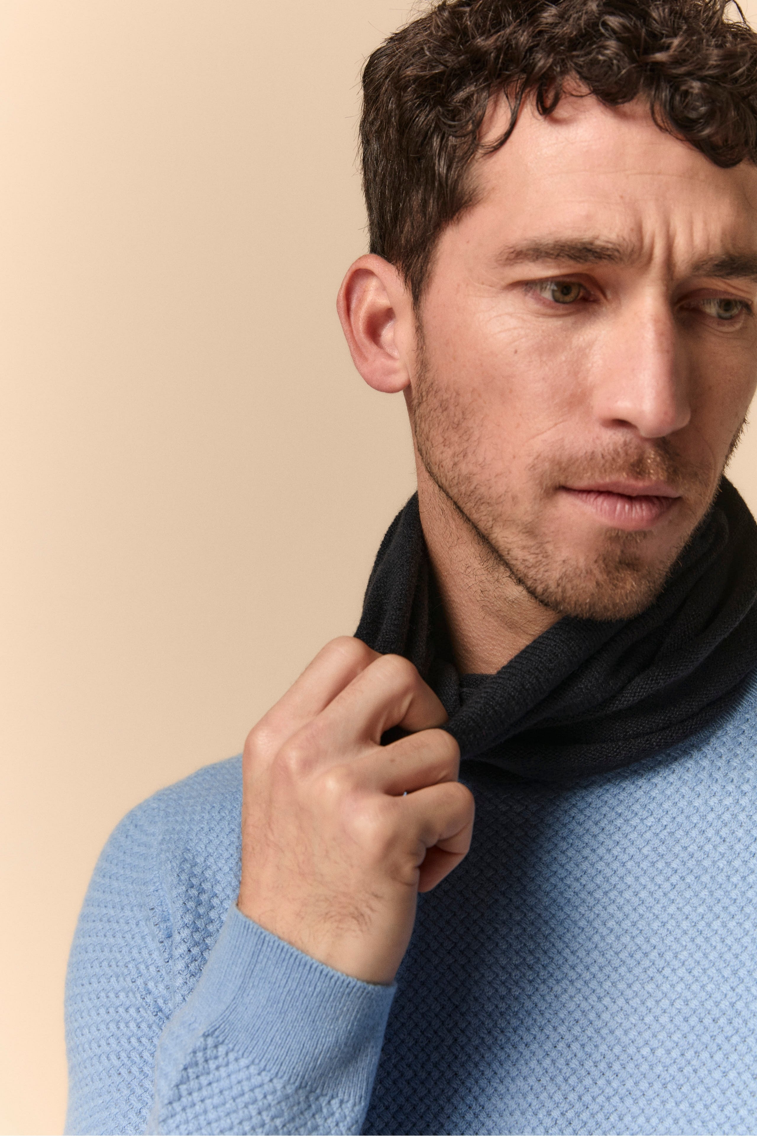 Cashmere Neck Warmer - NAVY BLUE