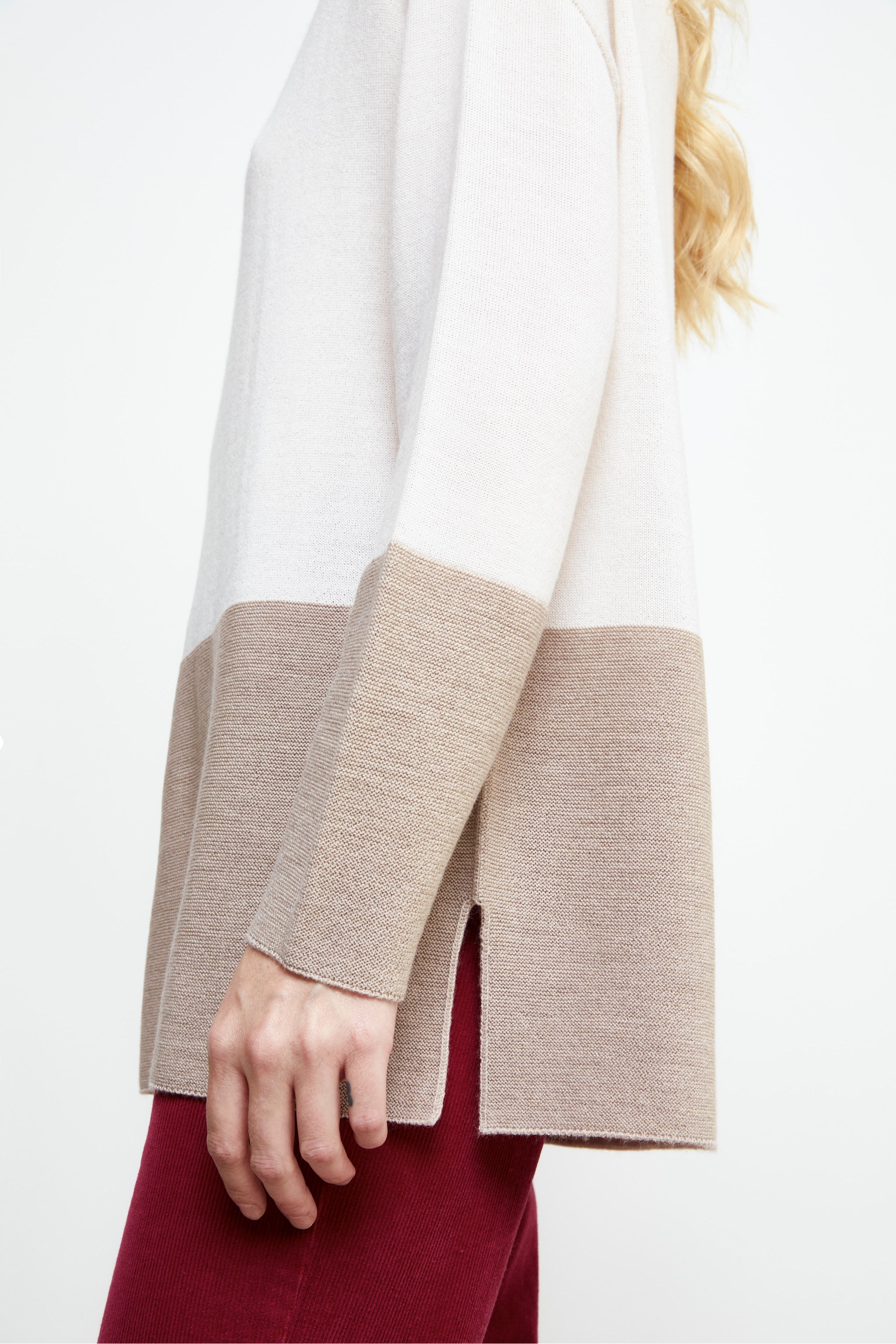 Oversized Merino Wool Sweater - Light brown