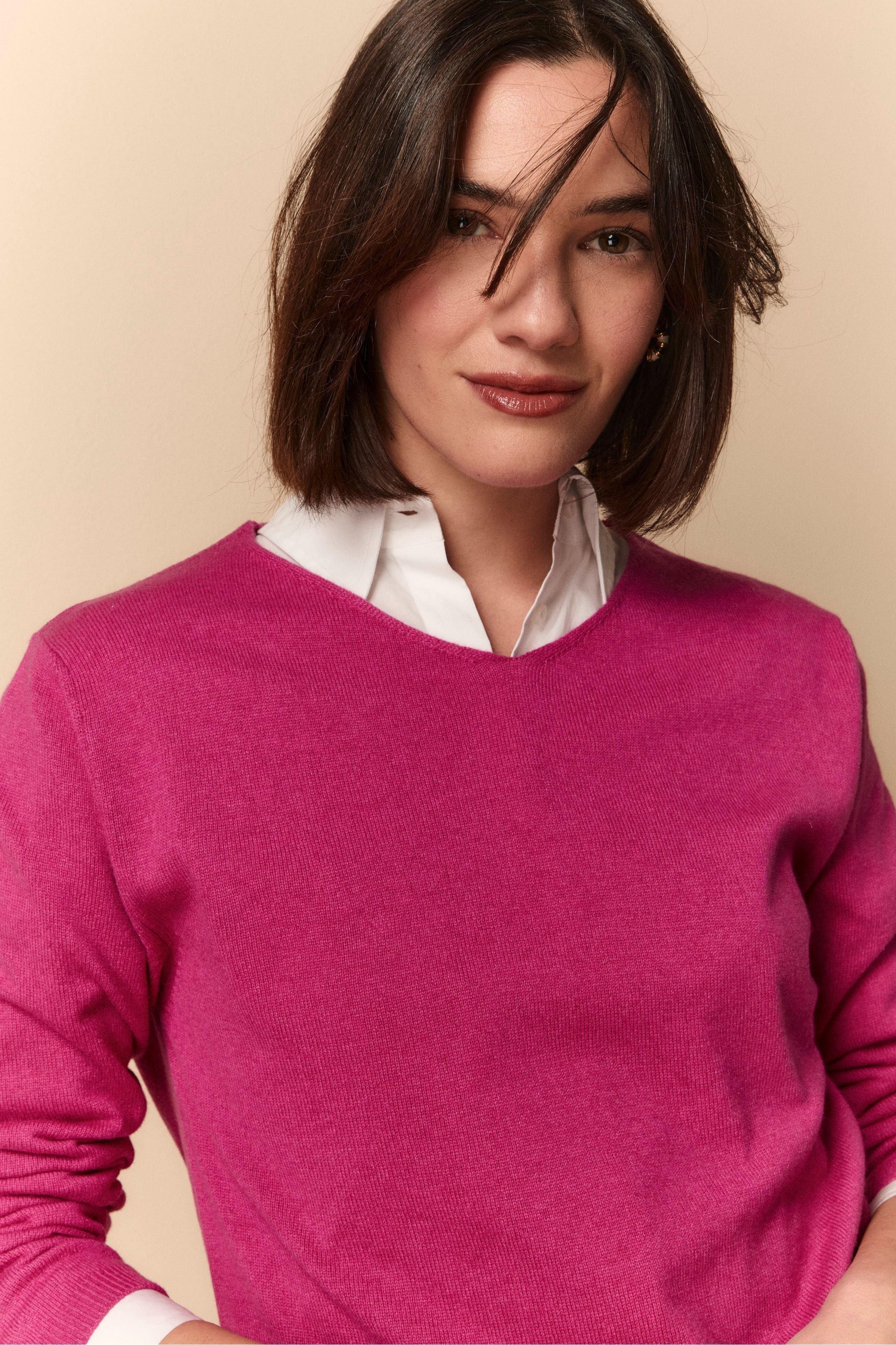 V-Neck Sweater in Silk and Cashmere - AZALEA