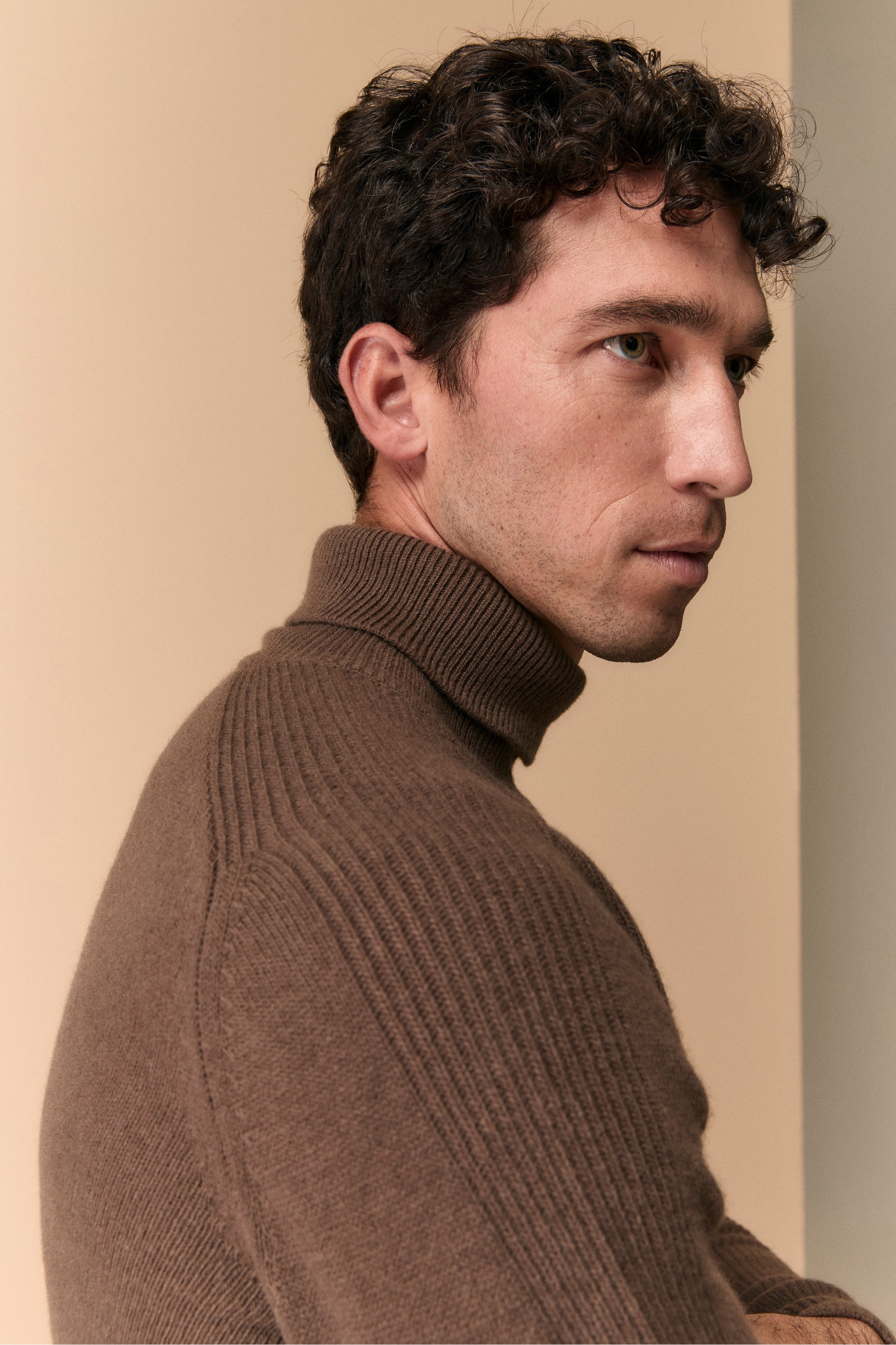 Wool and Cashmere Blend Turtleneck - Cacao brown