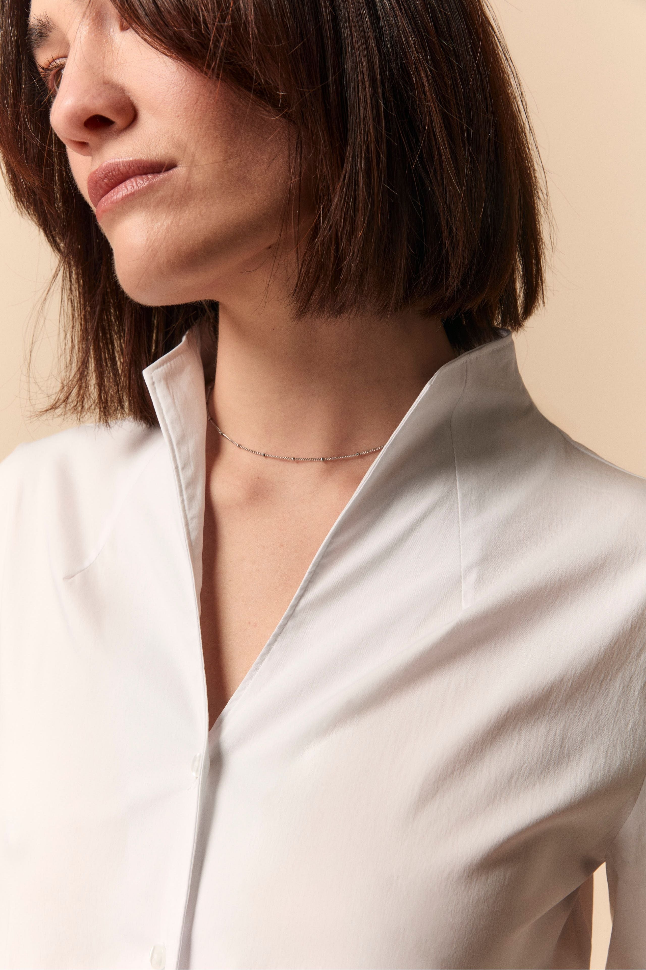 Slim High-Collar Shirt - WHITE