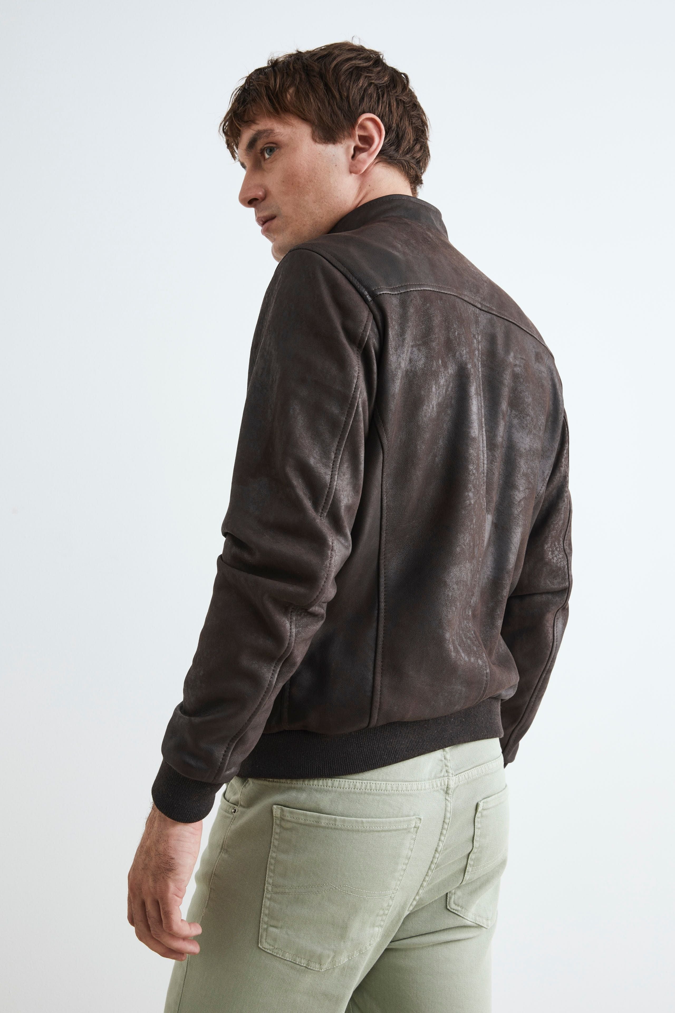 Men’s leather bomber jacket - Dark brown