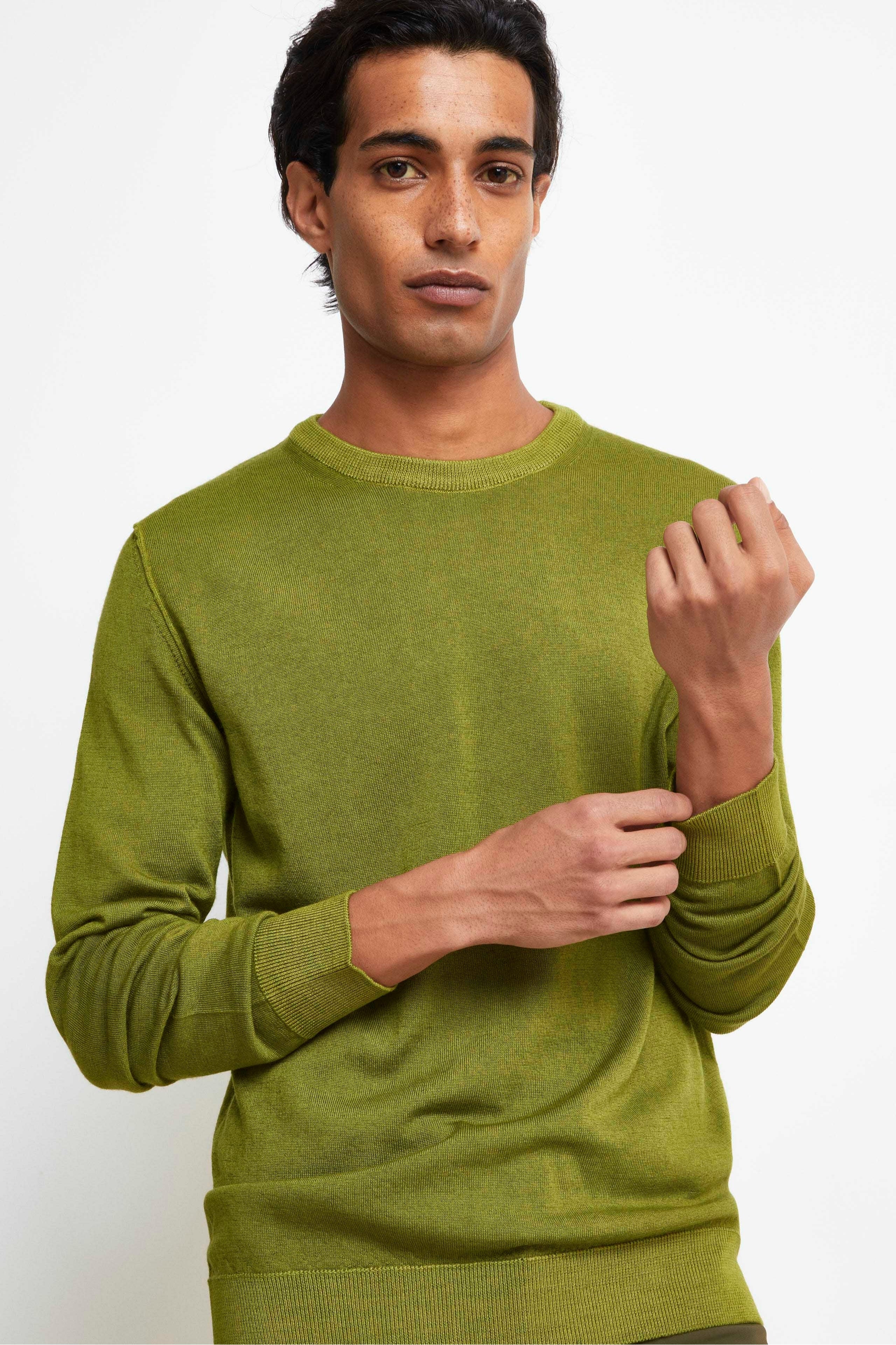 Extrafine Merino Wool Crew Neck - OLIVE GREEN