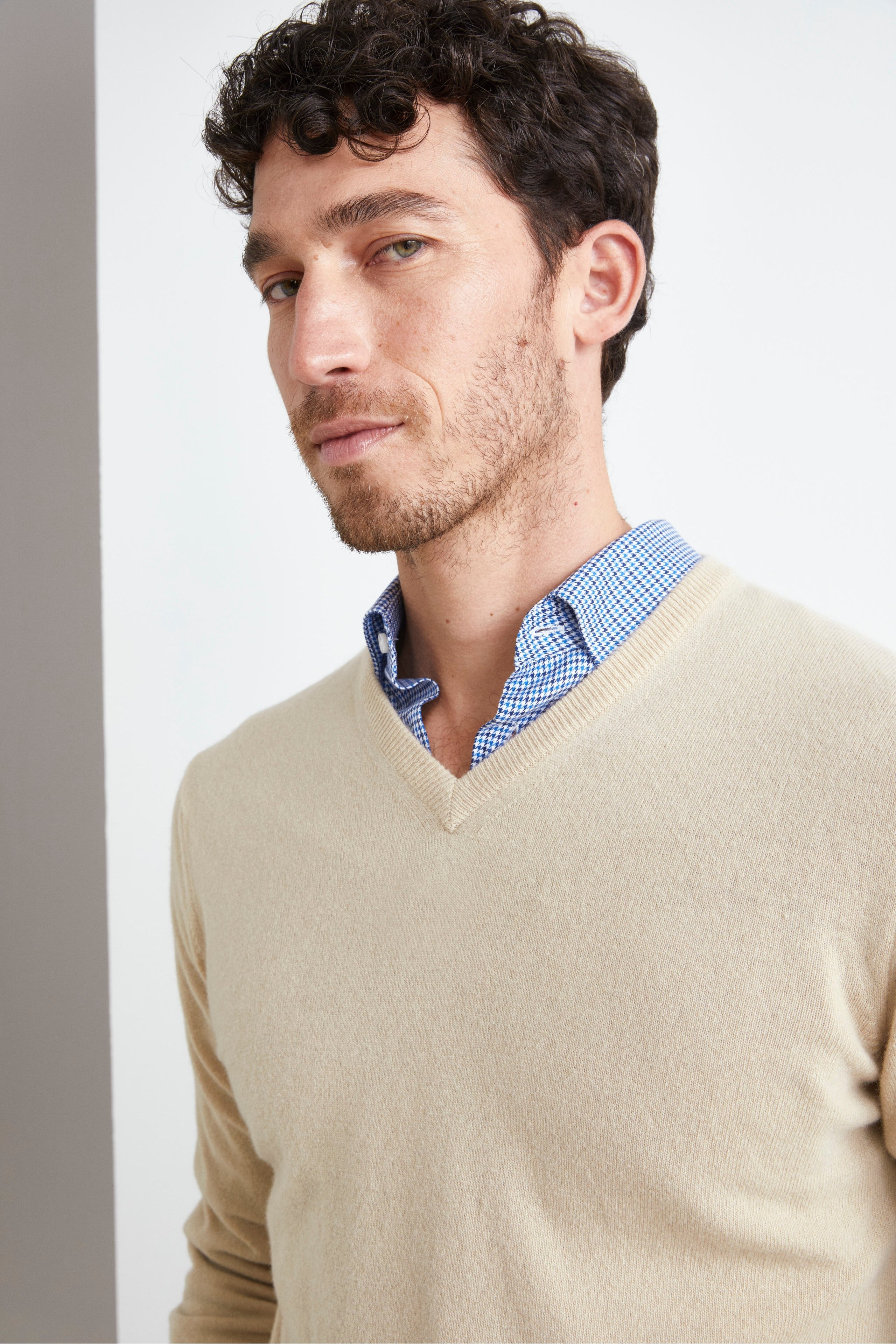 Wool V-neck sweater - Sand brown