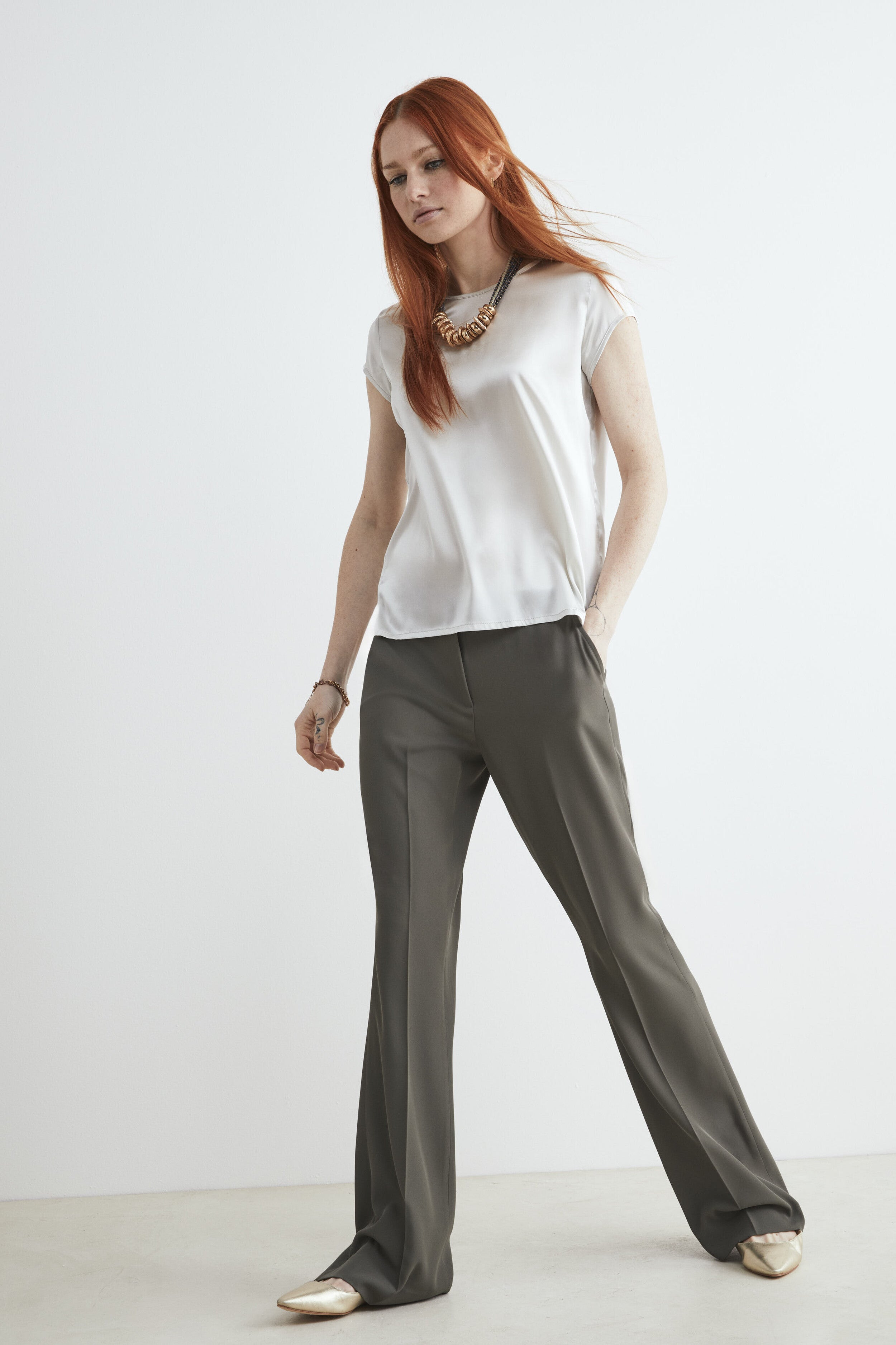 Flare trousers with pockets - Military green