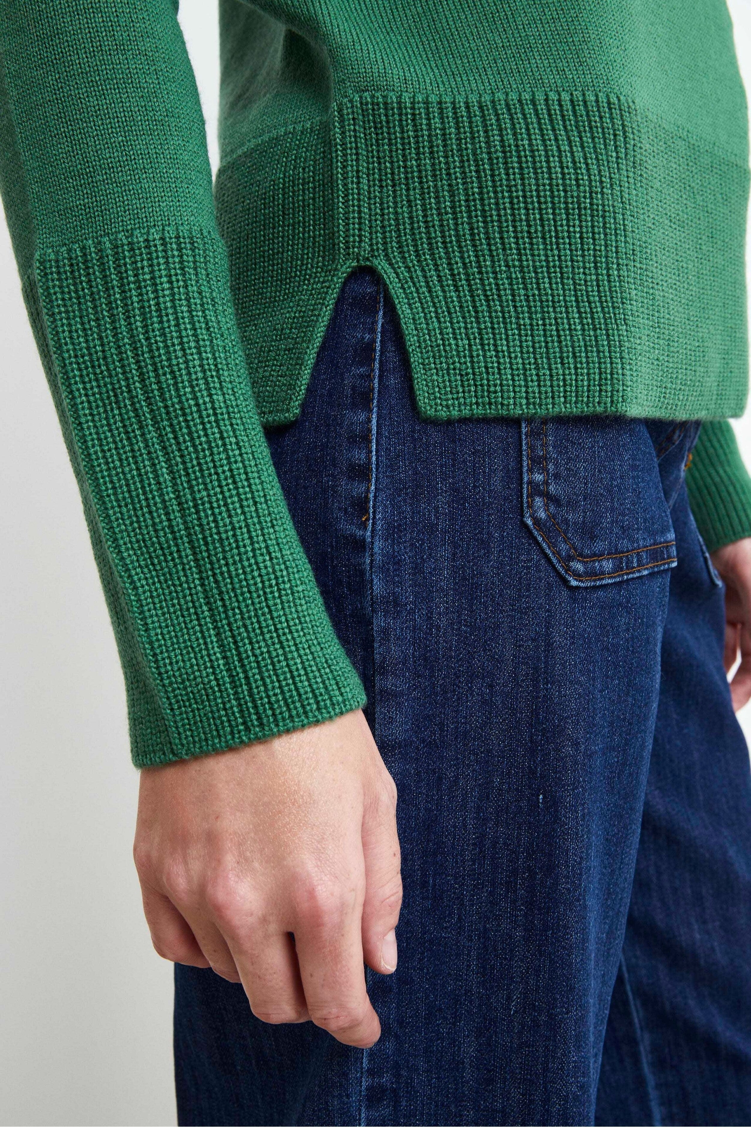 Classic Merino Wool Pullover - Dark green