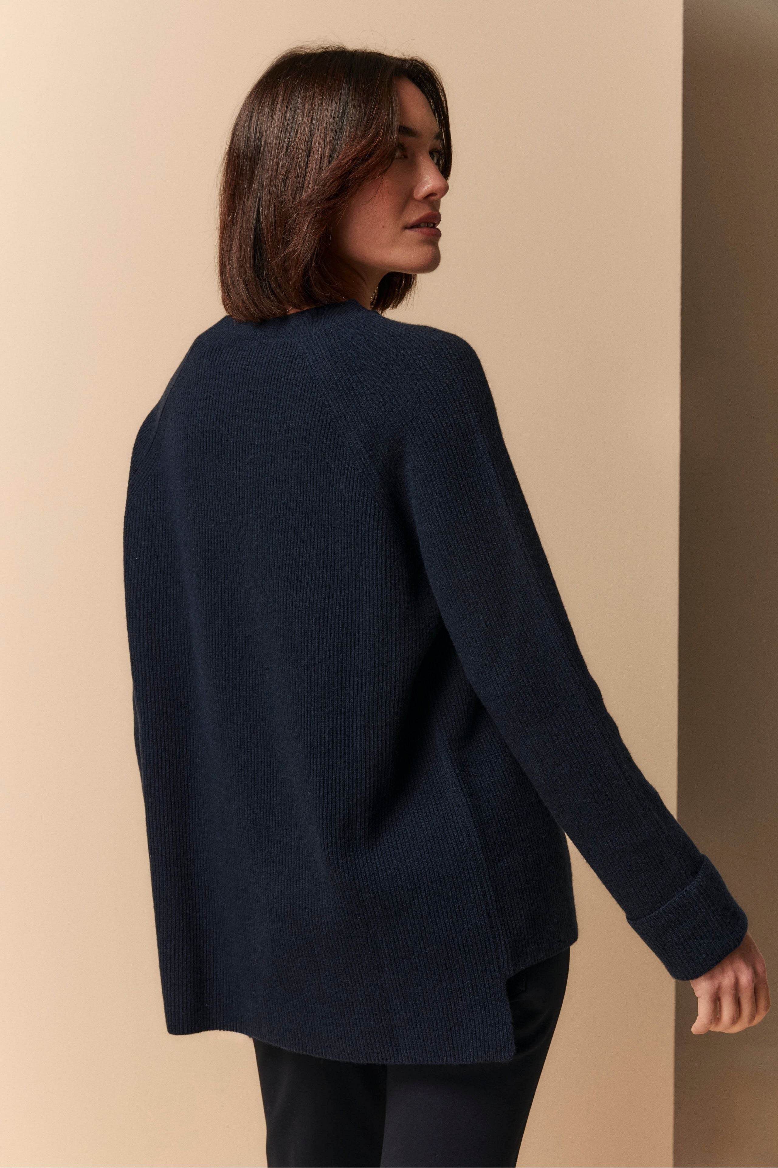 Ribbed Crew Neck Sweater in Wool and Cashmere - BLUE