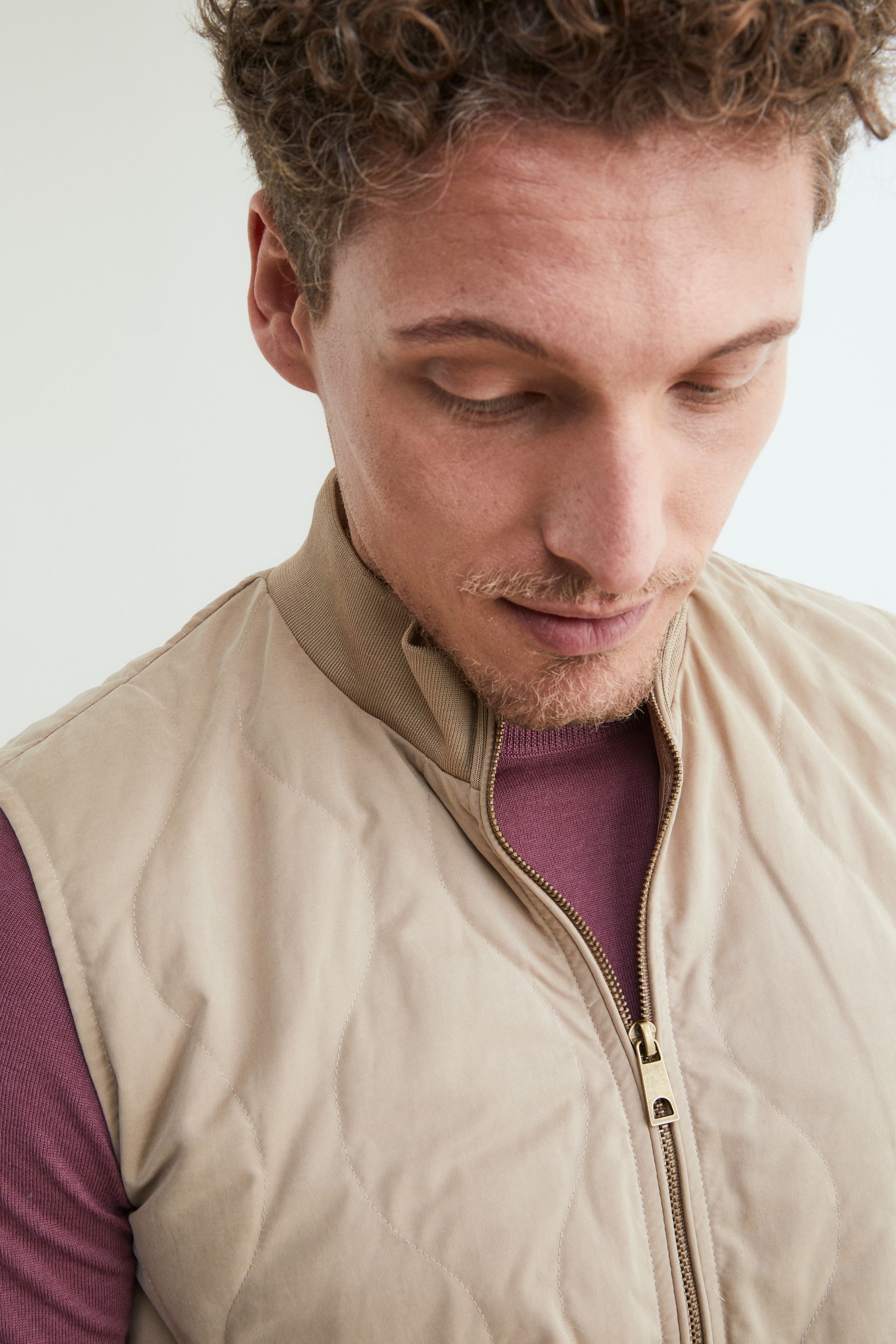 Quilted vest for men - CAMEL