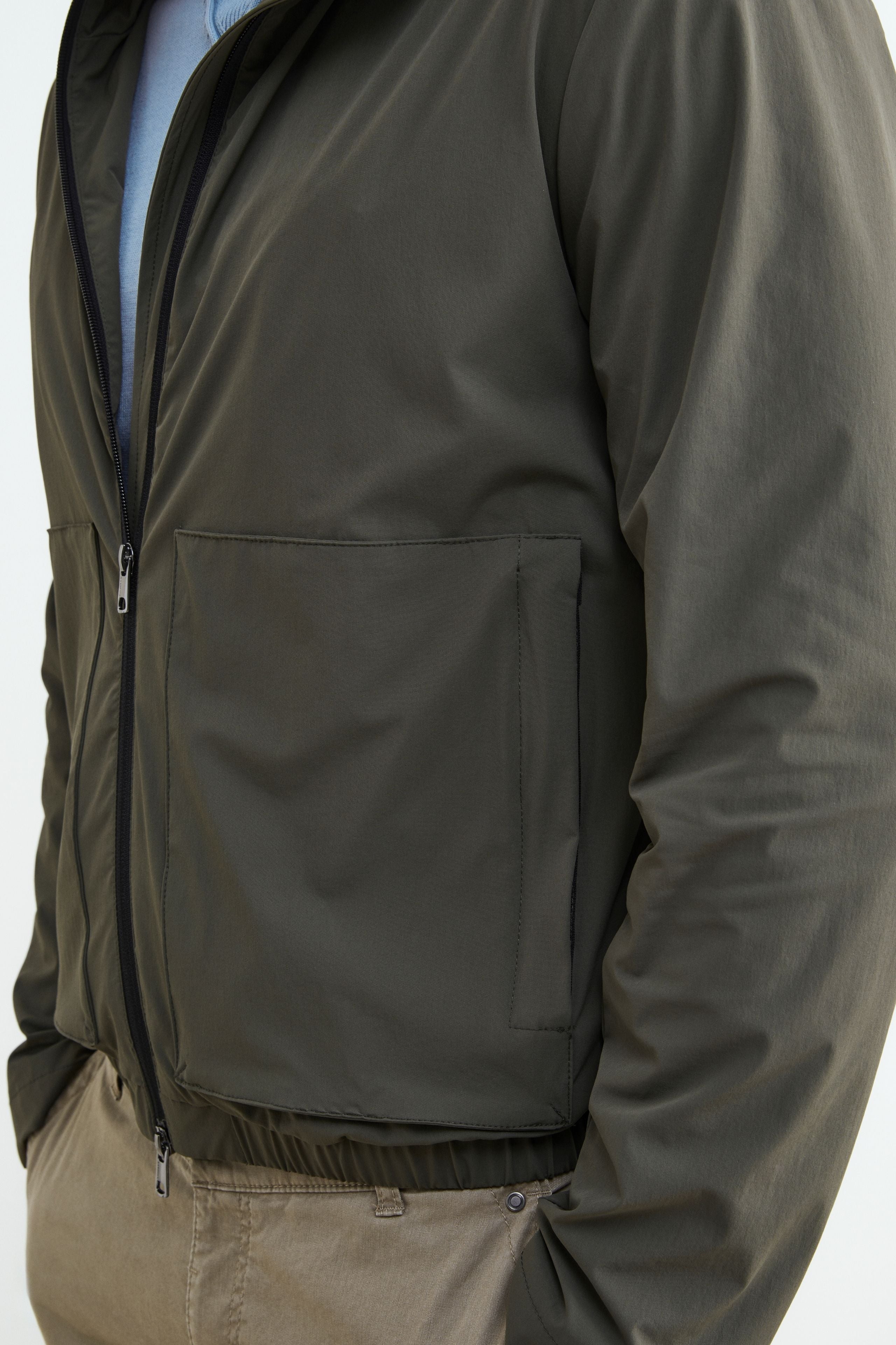 Waterproof jacket with hood - Military green