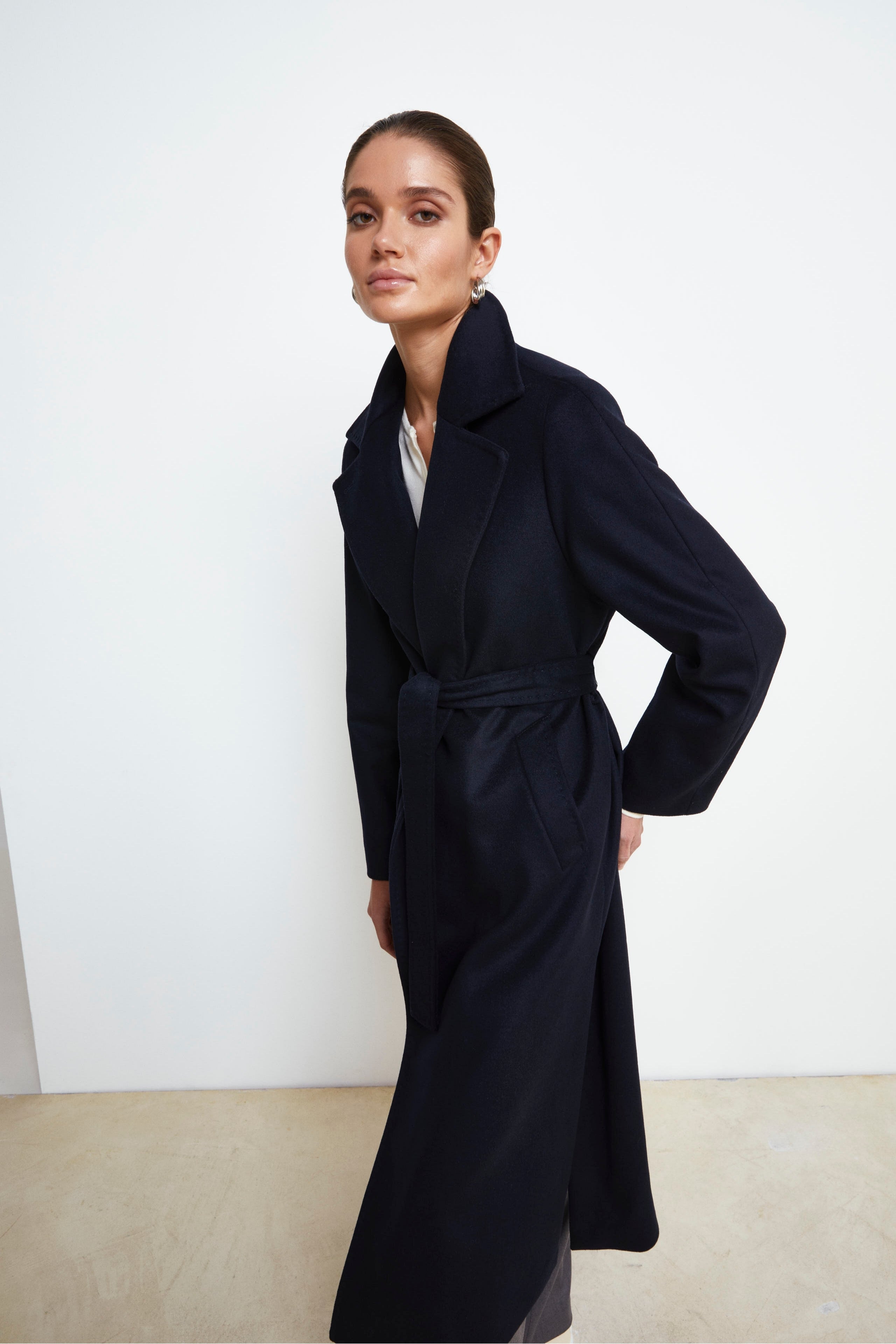 Long coat in wool and cashmere - BLUE