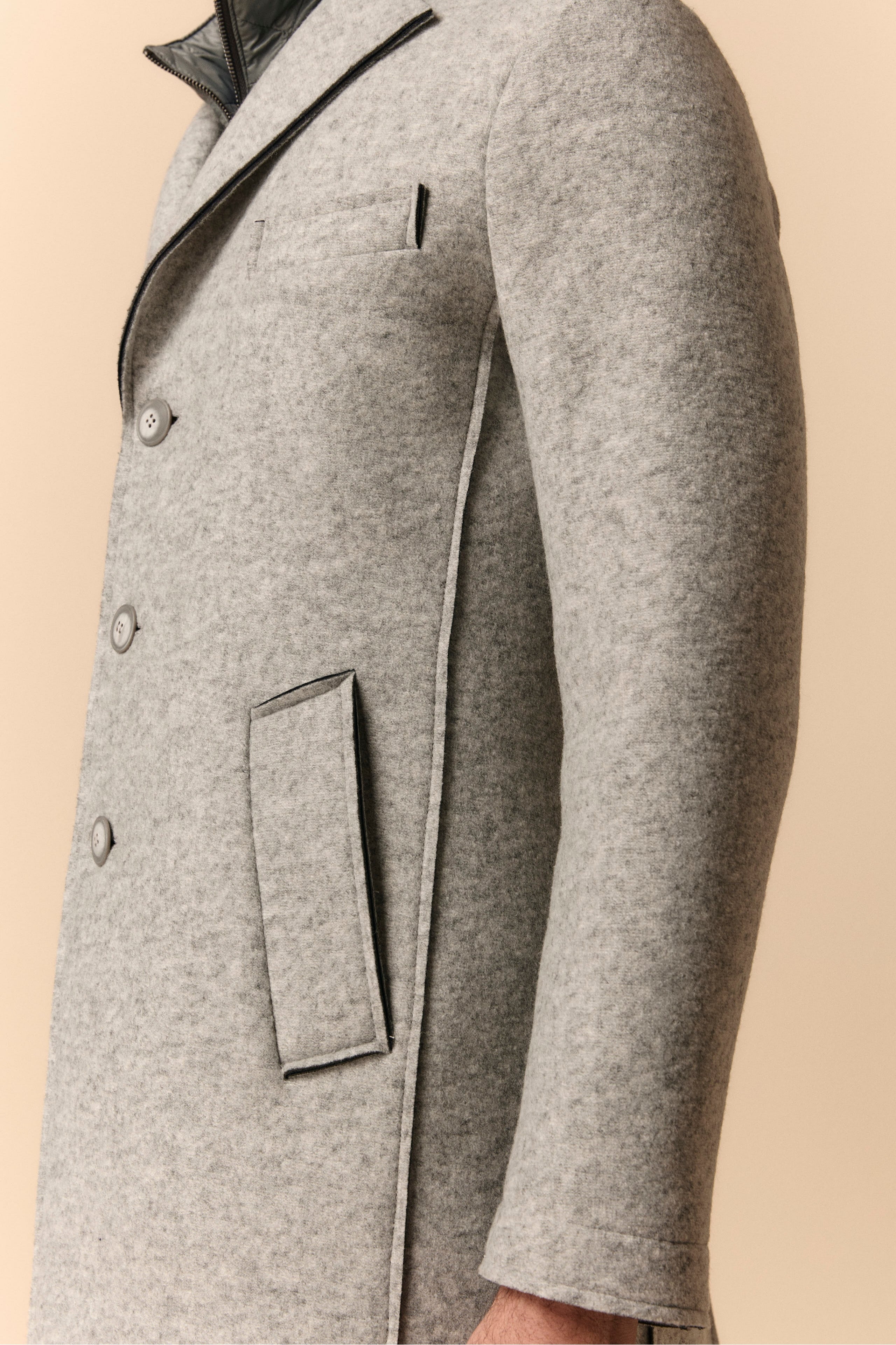 Raw-Cut Coat with Vest - Light grey