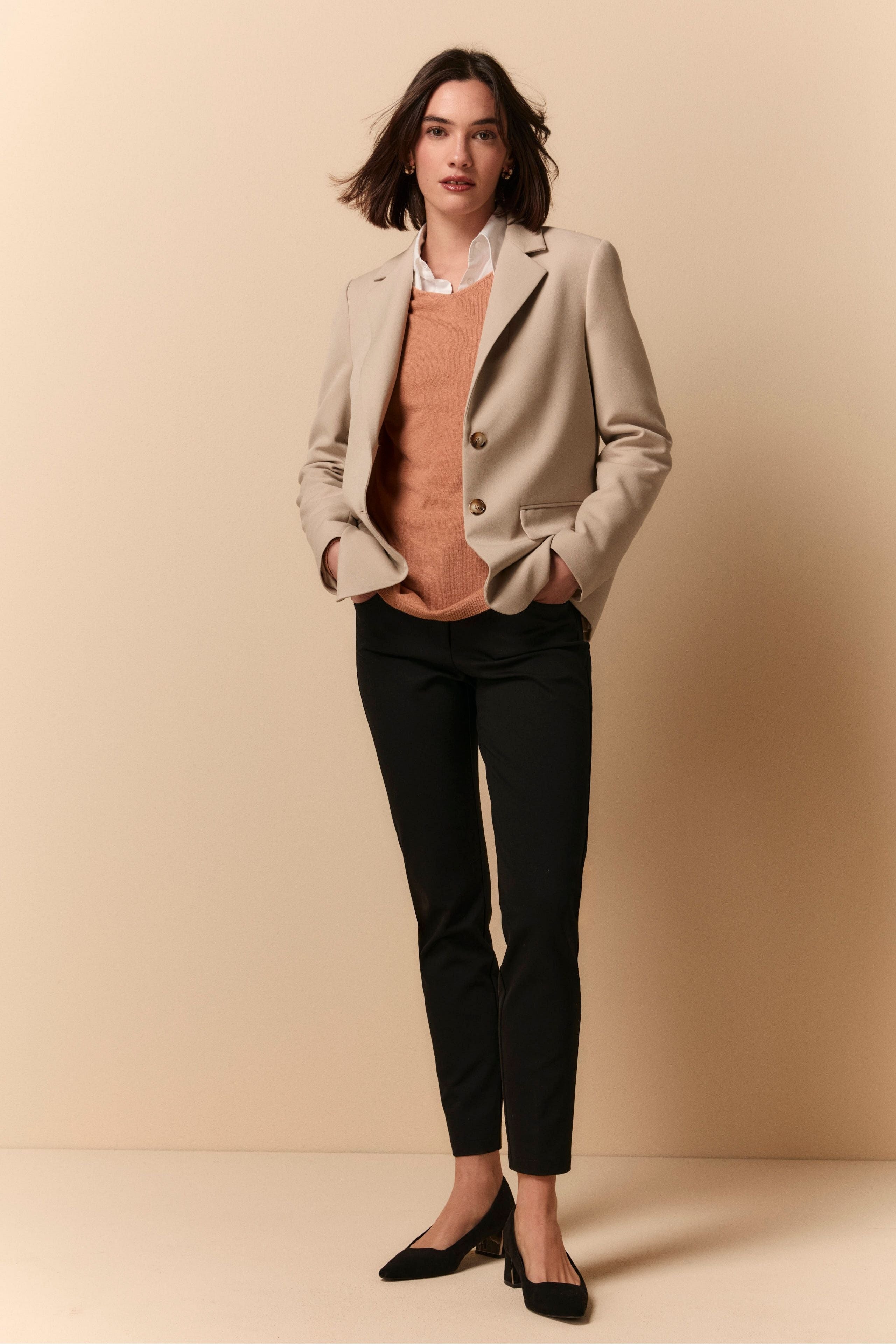 Elegant Regular Fit Blazer - BEIGE