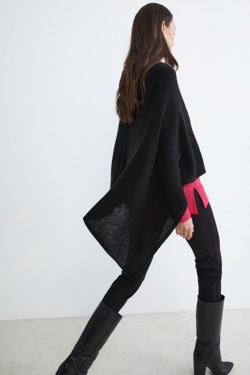 Cashmere cape - BLACK