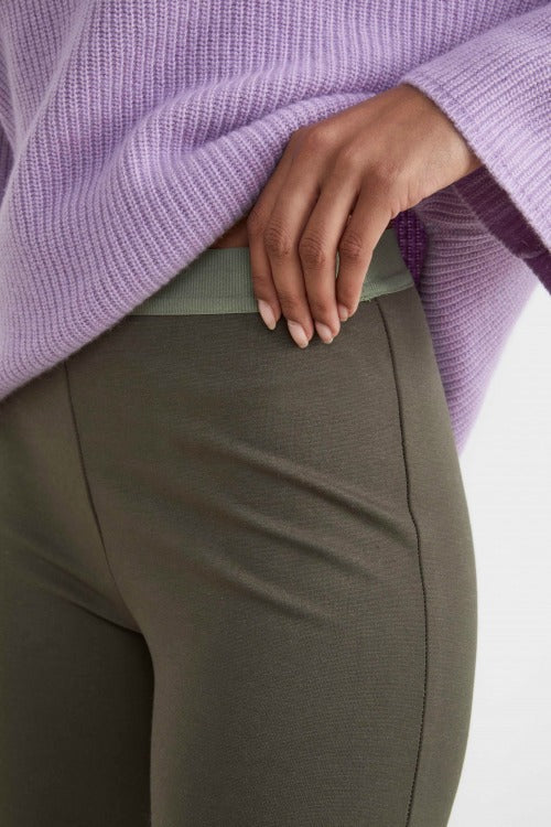 Trousers with elastic - Military green