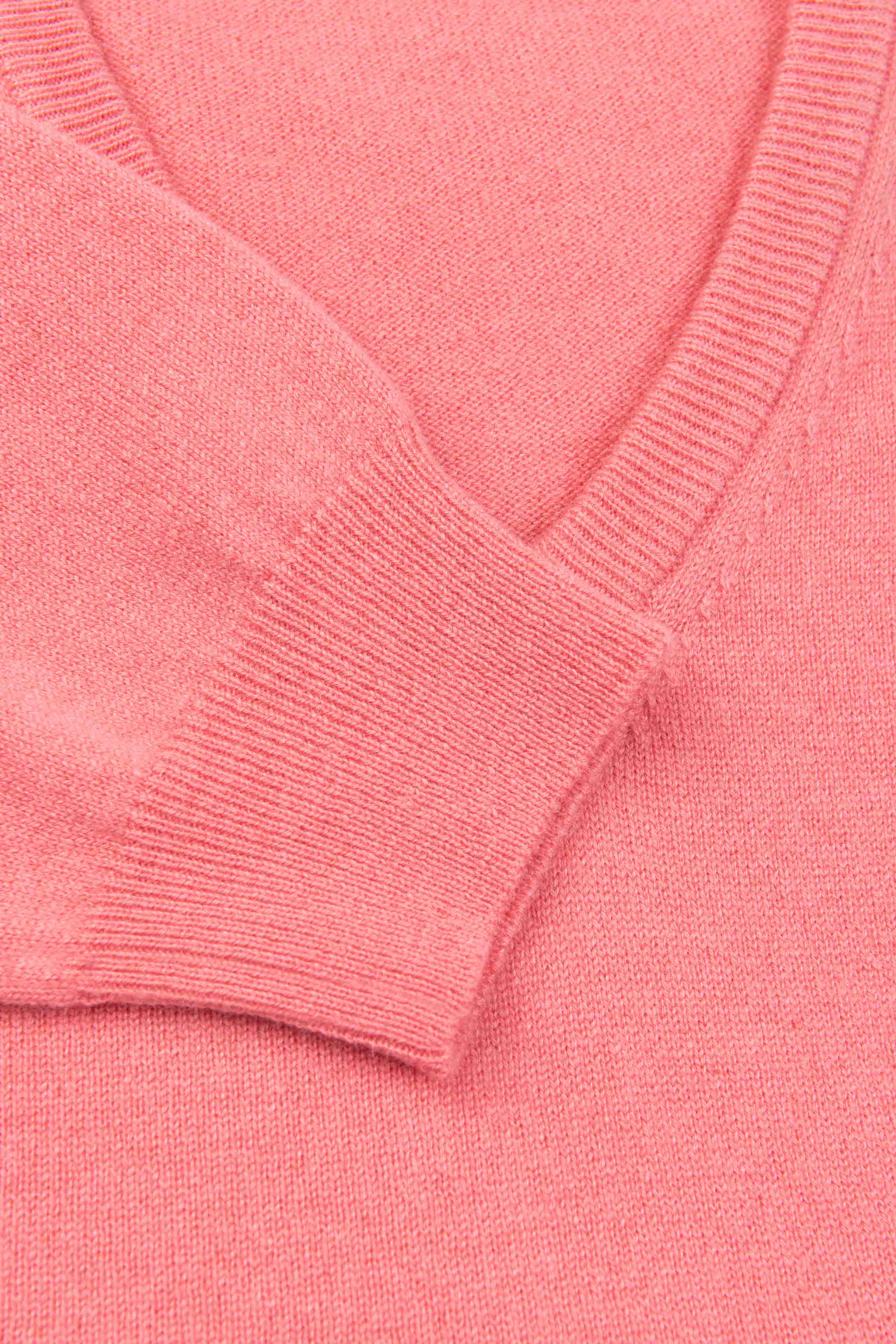 V-Ausschnitt-Pullover aus Kaschmir - ROSA