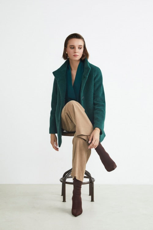 Short faux fur coat - GREEN