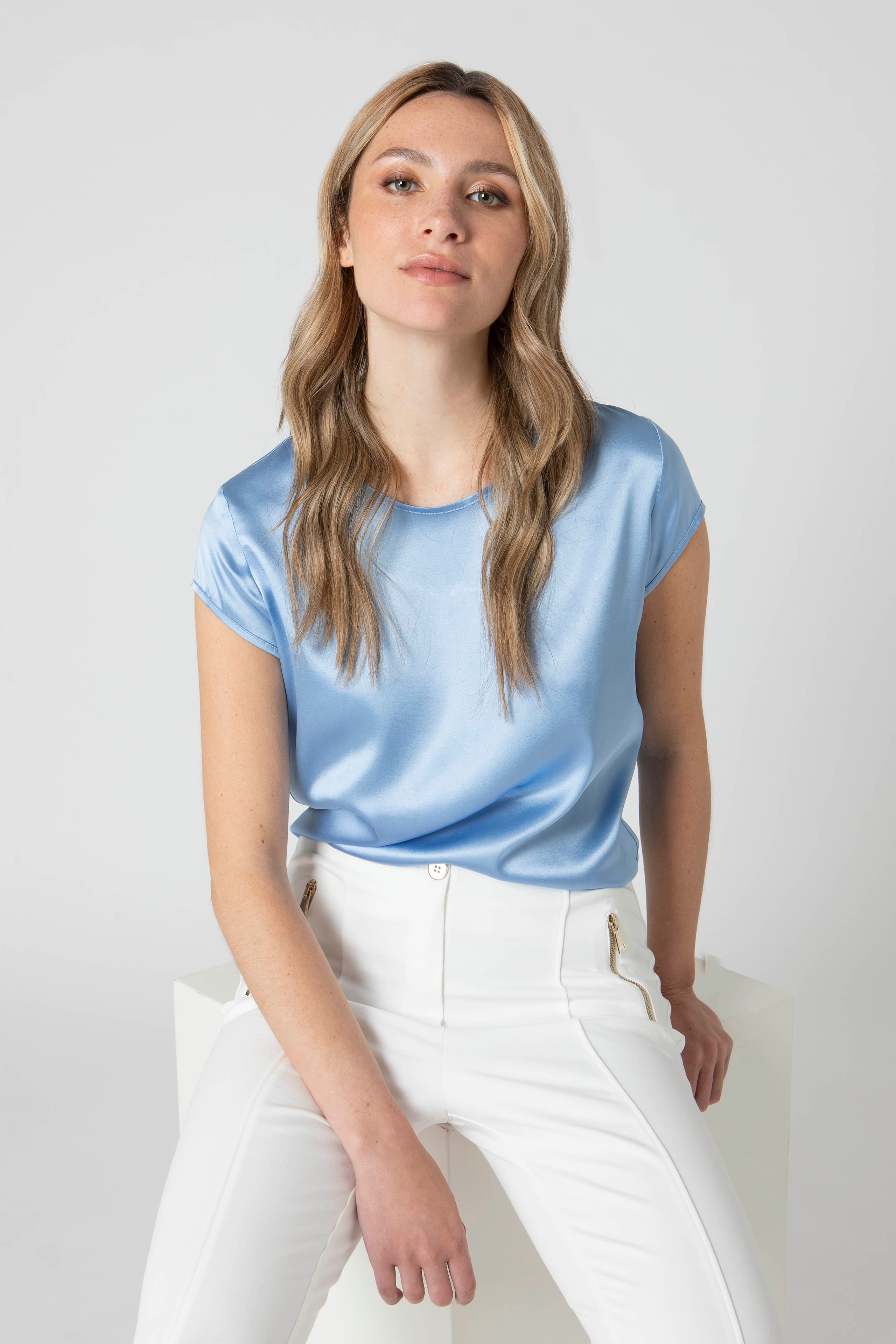 Silk blouse - Light blue