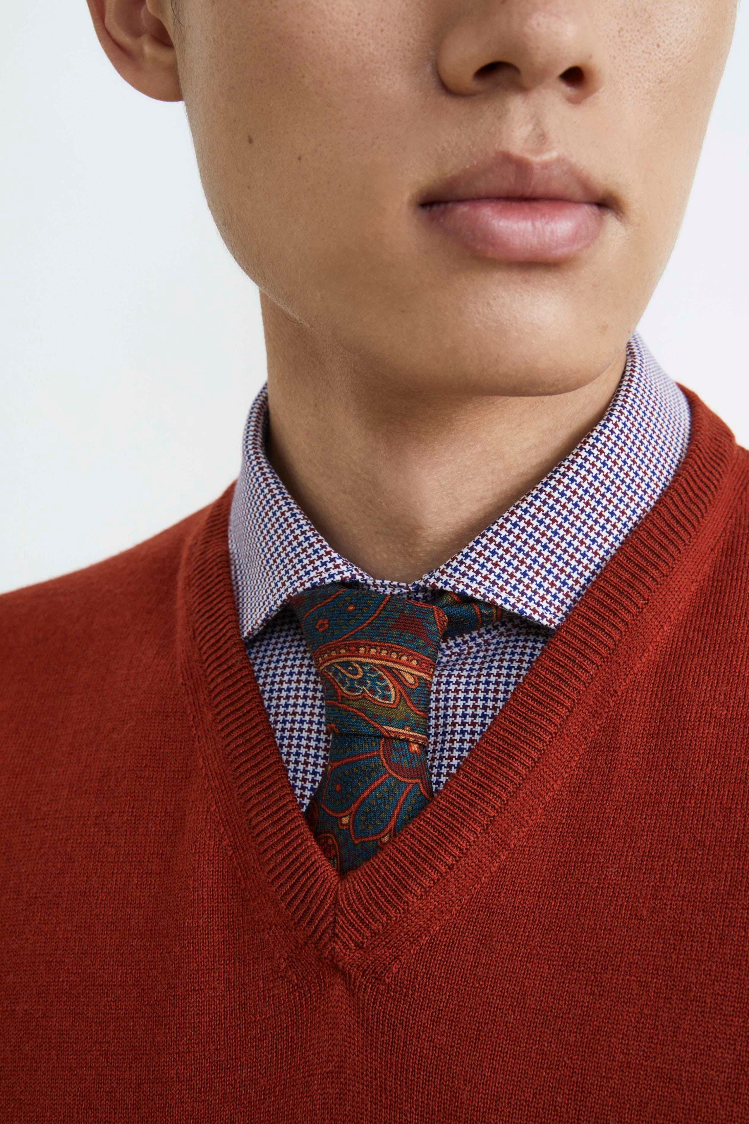 Wool tie - Blue-Burgundy pattern