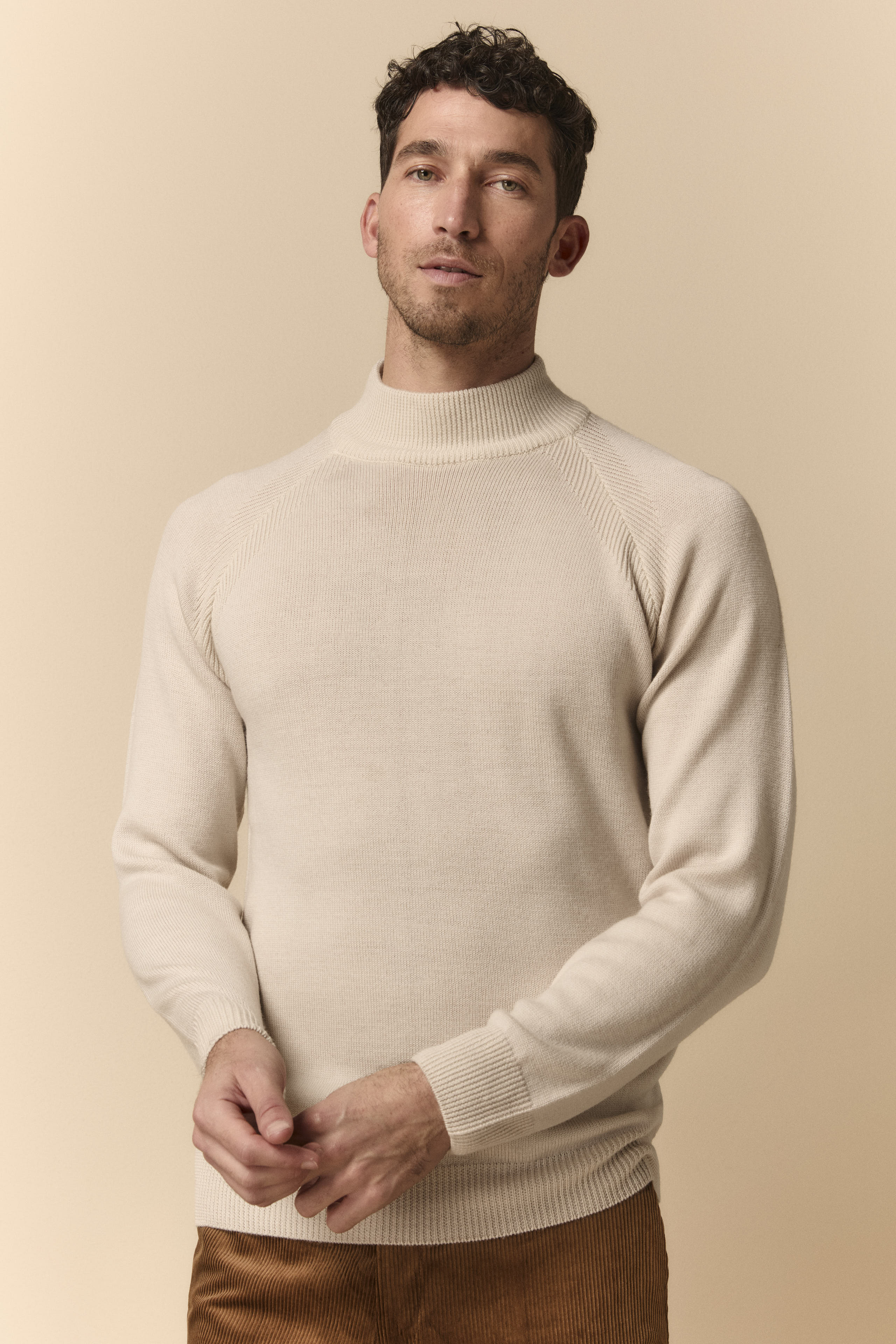 Raglan Rollkragenpullover aus Merinowolle - Butter weiß